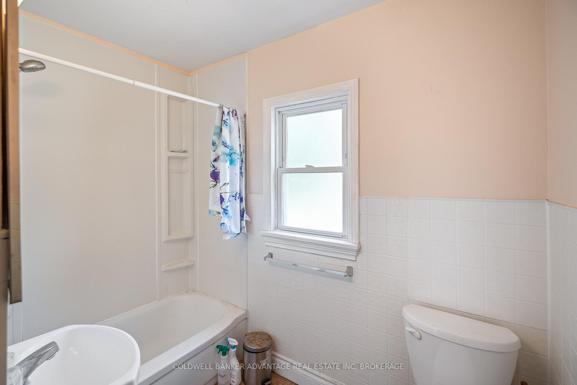 Photo 22 of 406-410 Canboro Road, Pelham, Fenwick — HOMEH