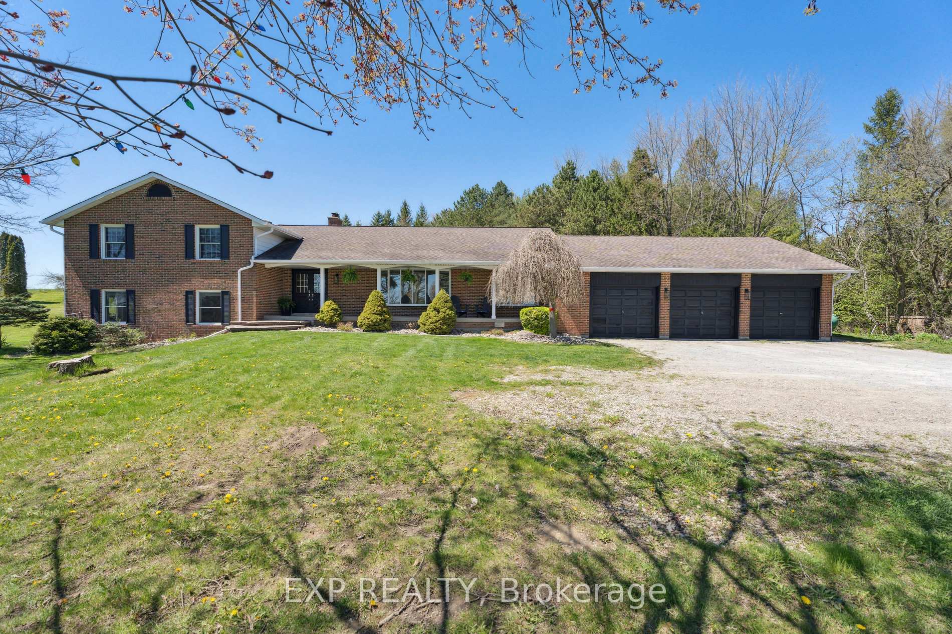Photo 1 of 2298 15th Side Road, New Tecumseth, Rural New Tecumseth — HOMEH