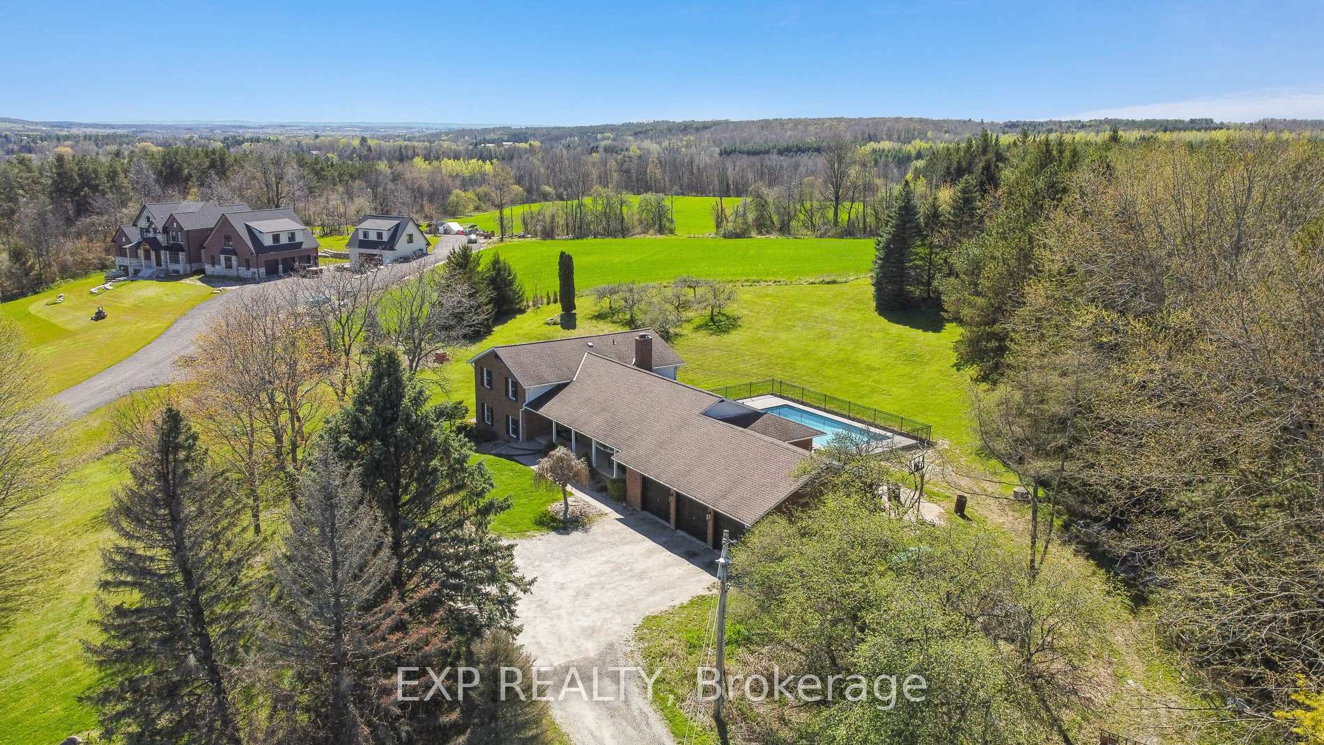 Photo 31 of 2298 15th Side Road, New Tecumseth, Rural New Tecumseth — HOMEH