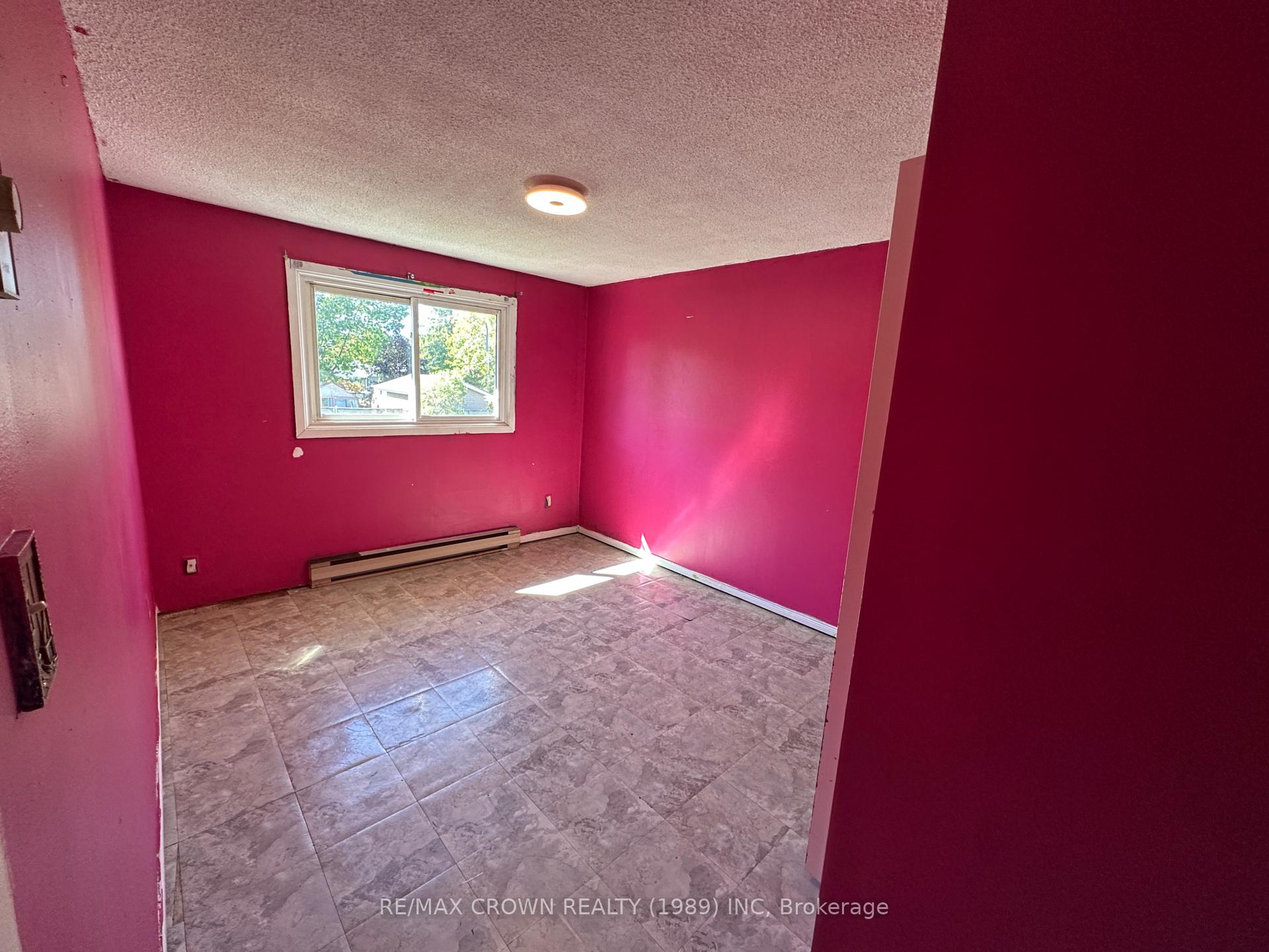 Photo 16 of 17 Blair Street, North Bay, Ferris — HOMEH