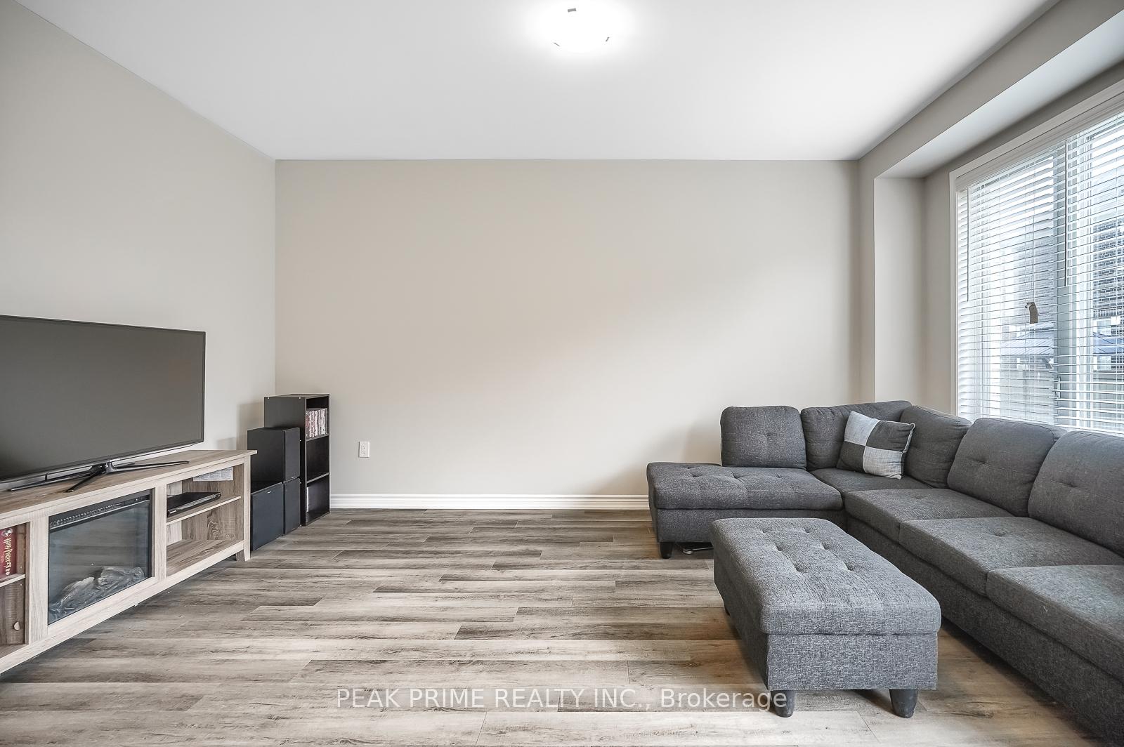 Photo 6 of Unit 90, 975 Whitlock Avenue, Milton, Cobban — HOMEH