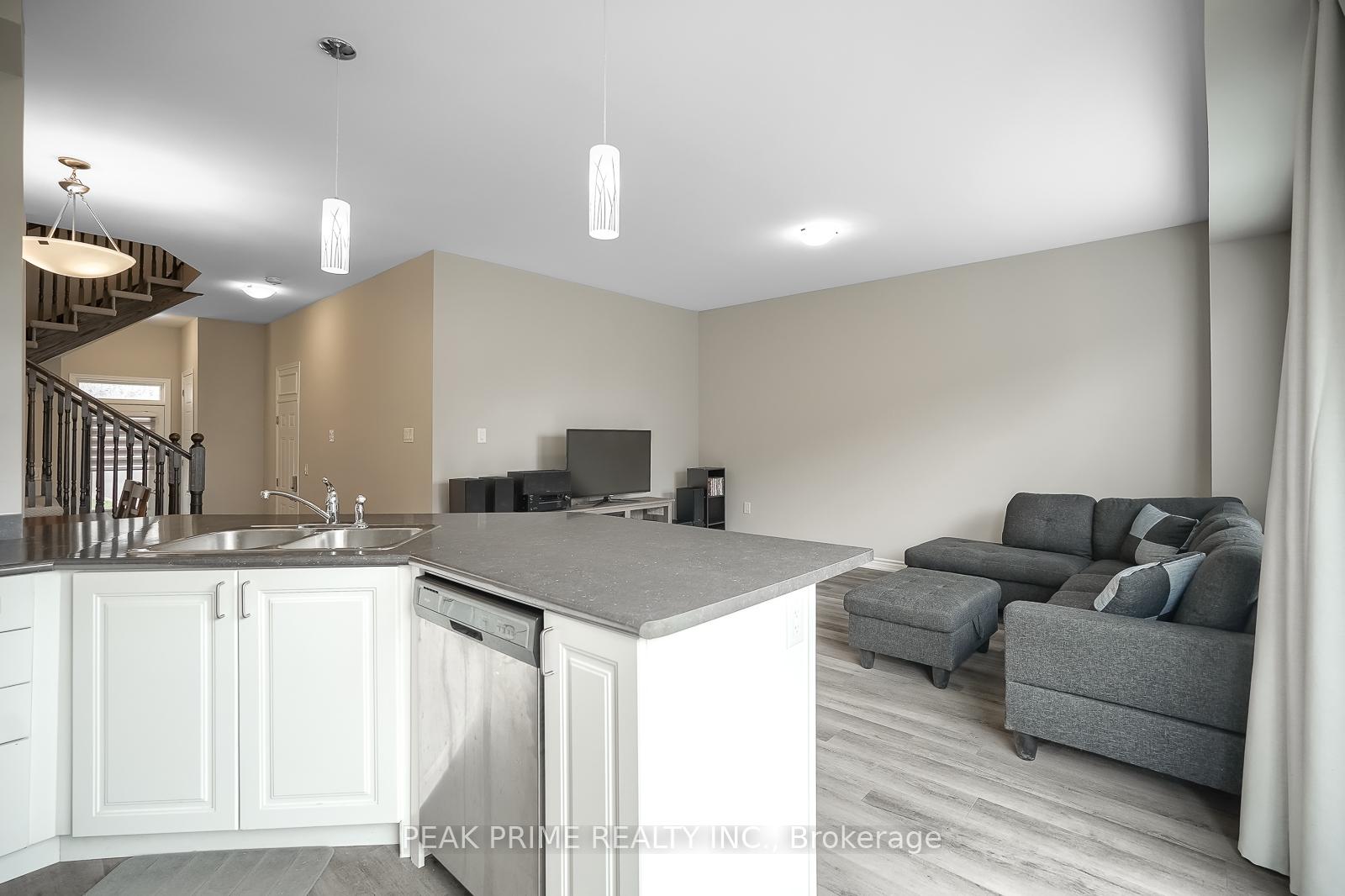 Photo 9 of Unit 90, 975 Whitlock Avenue, Milton, Cobban — HOMEH