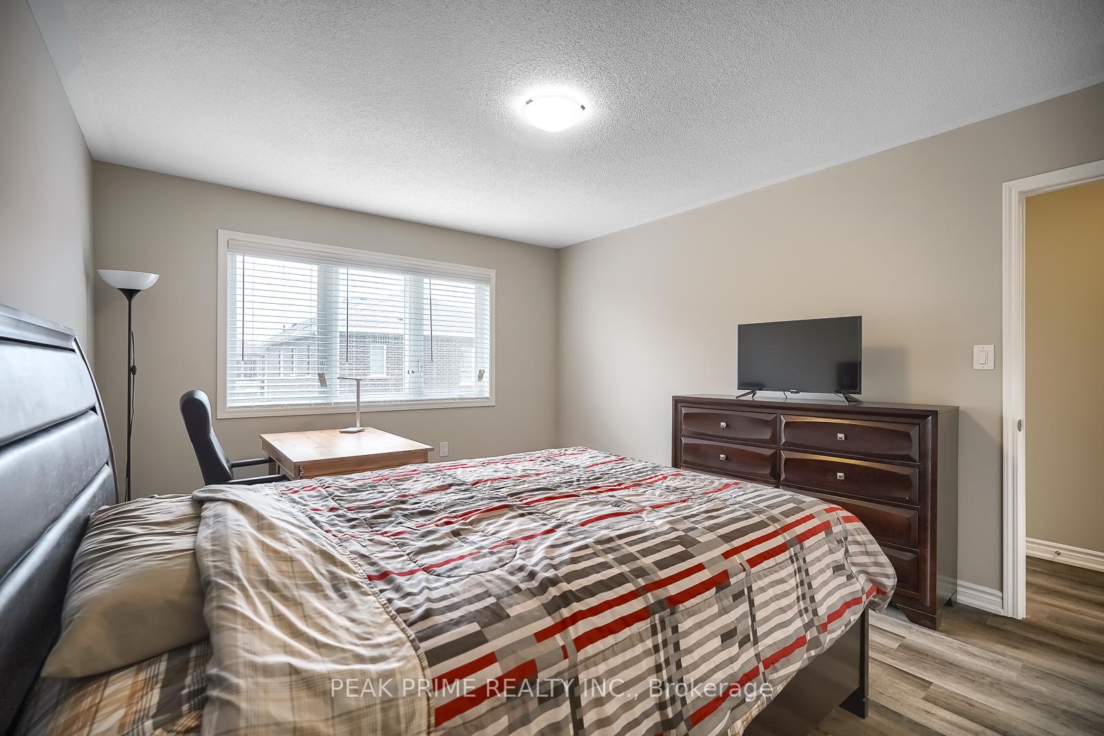 Photo 38 of Unit 90, 975 Whitlock Avenue, Milton, Cobban — HOMEH