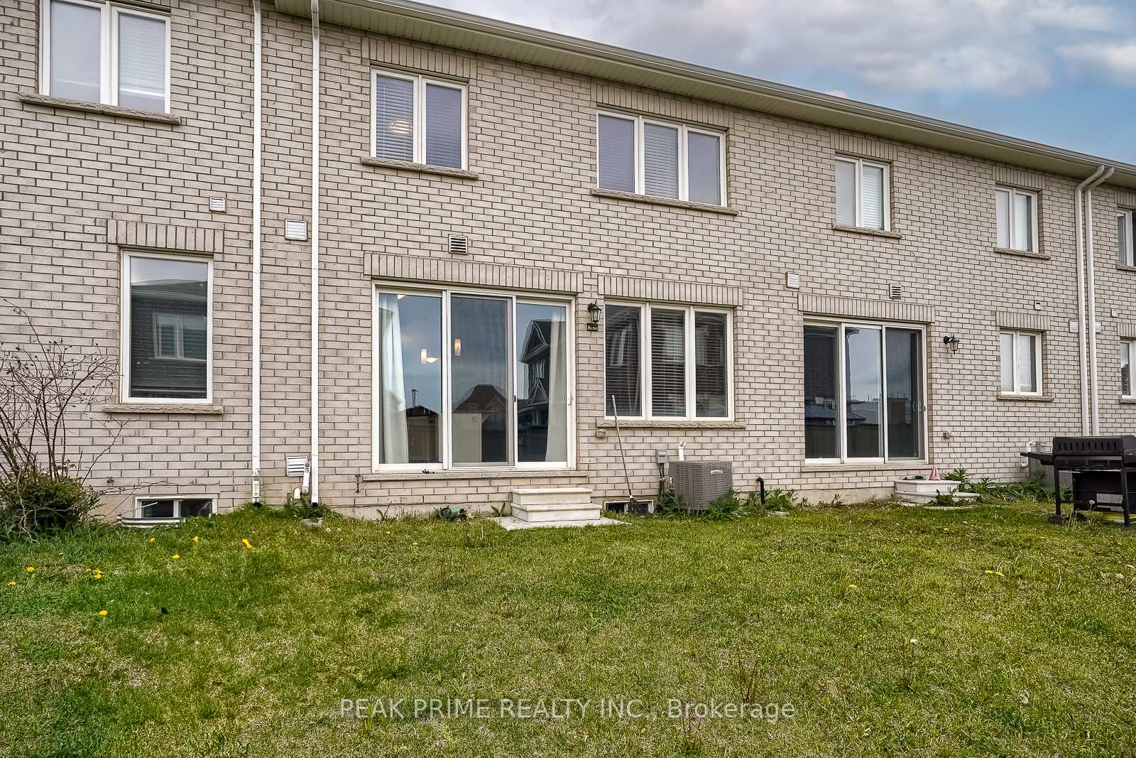 Photo 28 of Unit 90, 975 Whitlock Avenue, Milton, Cobban — HOMEH