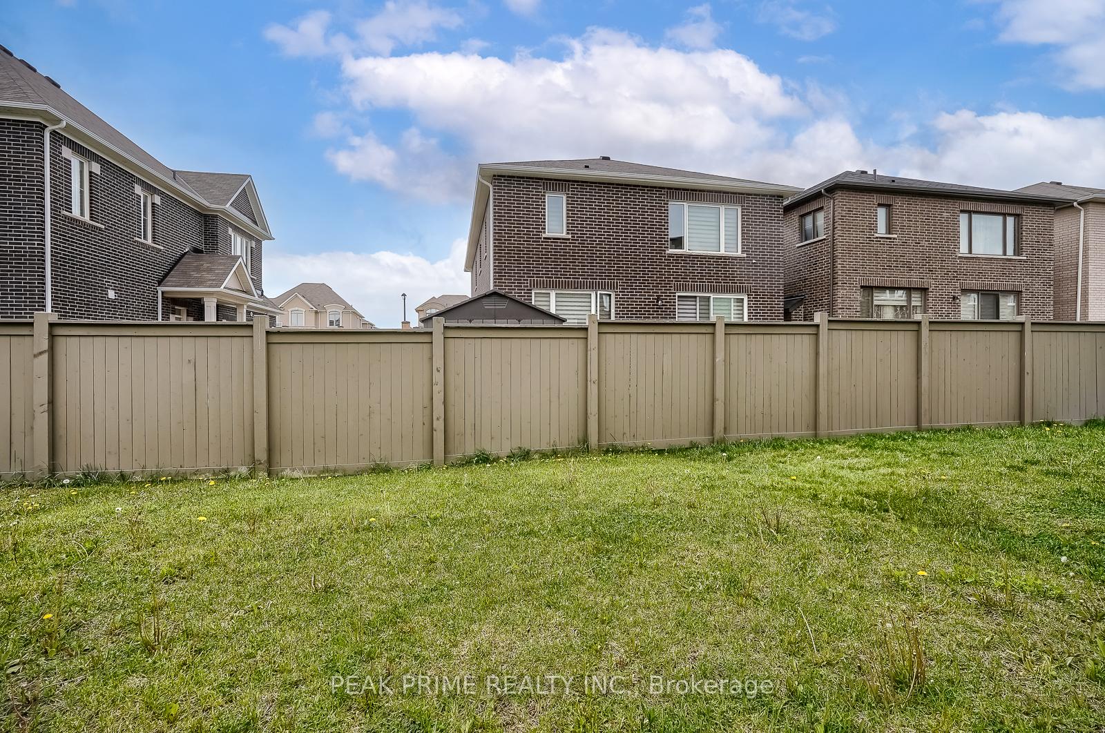 Photo 32 of Unit 90, 975 Whitlock Avenue, Milton, Cobban — HOMEH