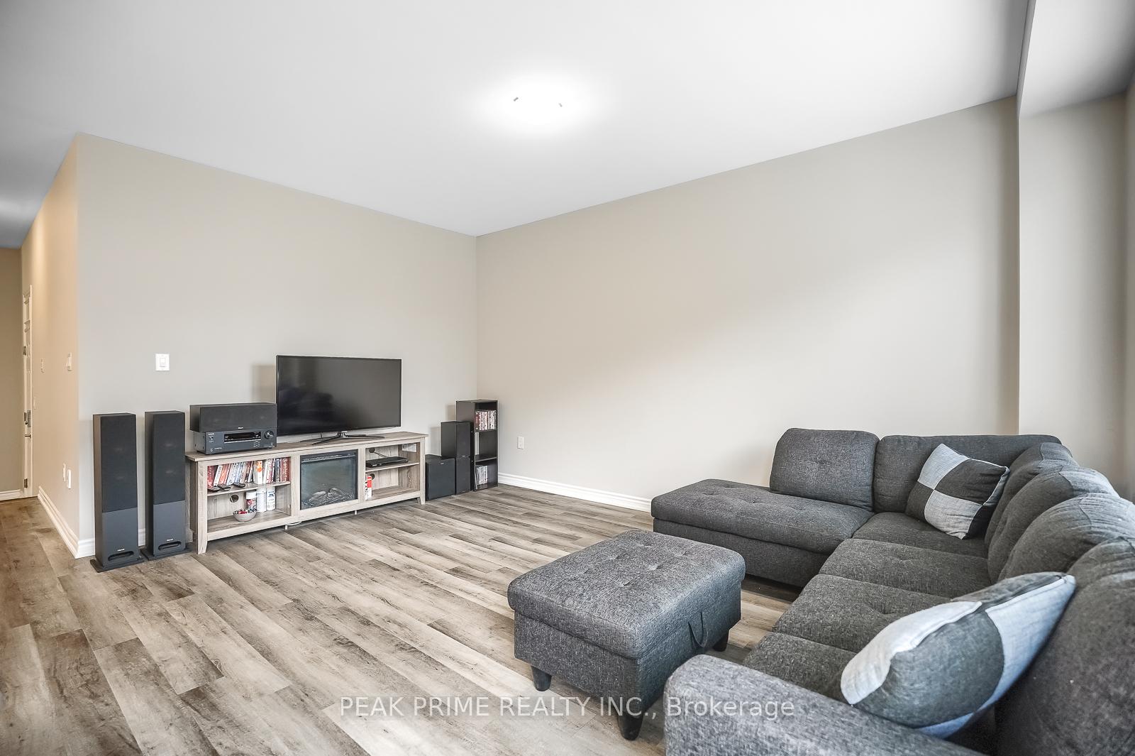 Photo 39 of Unit 90, 975 Whitlock Avenue, Milton, Cobban — HOMEH