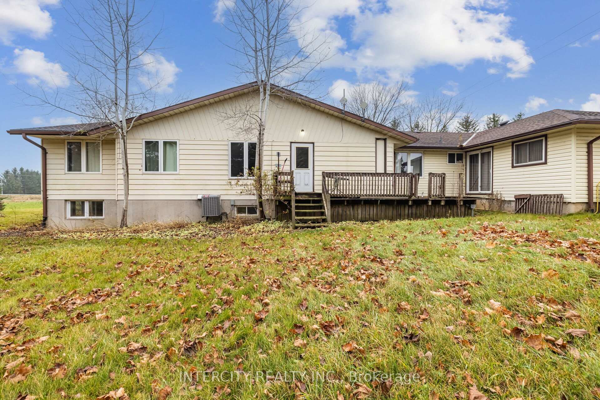 Photo 2 of 6369 Wellington 9 Road, North Perth, Elma — HOMEH
