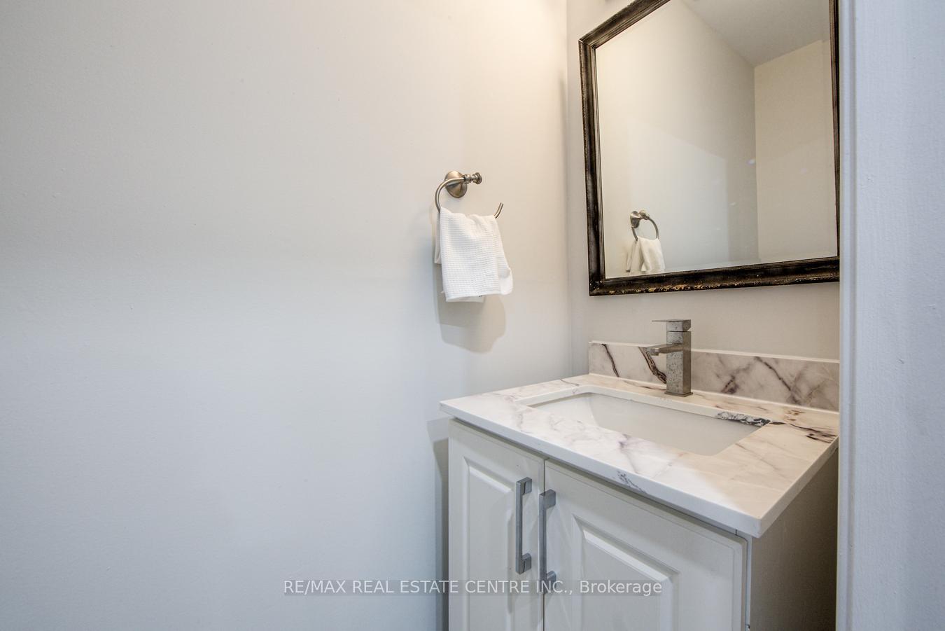Photo 16 of 359 Bussel Crescent, Milton, Clarke — HOMEH