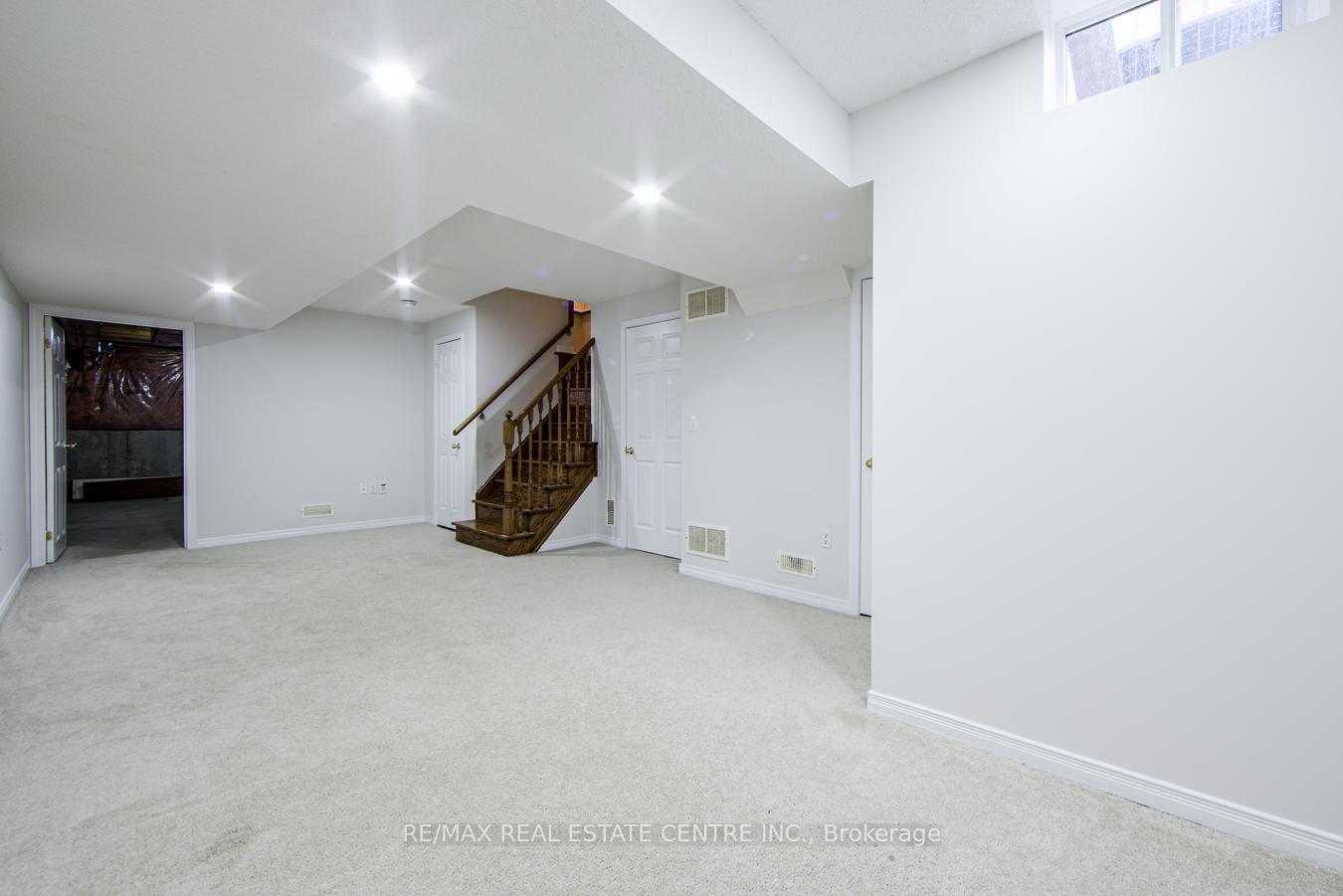 Photo 20 of 359 Bussel Crescent, Milton, Clarke — HOMEH