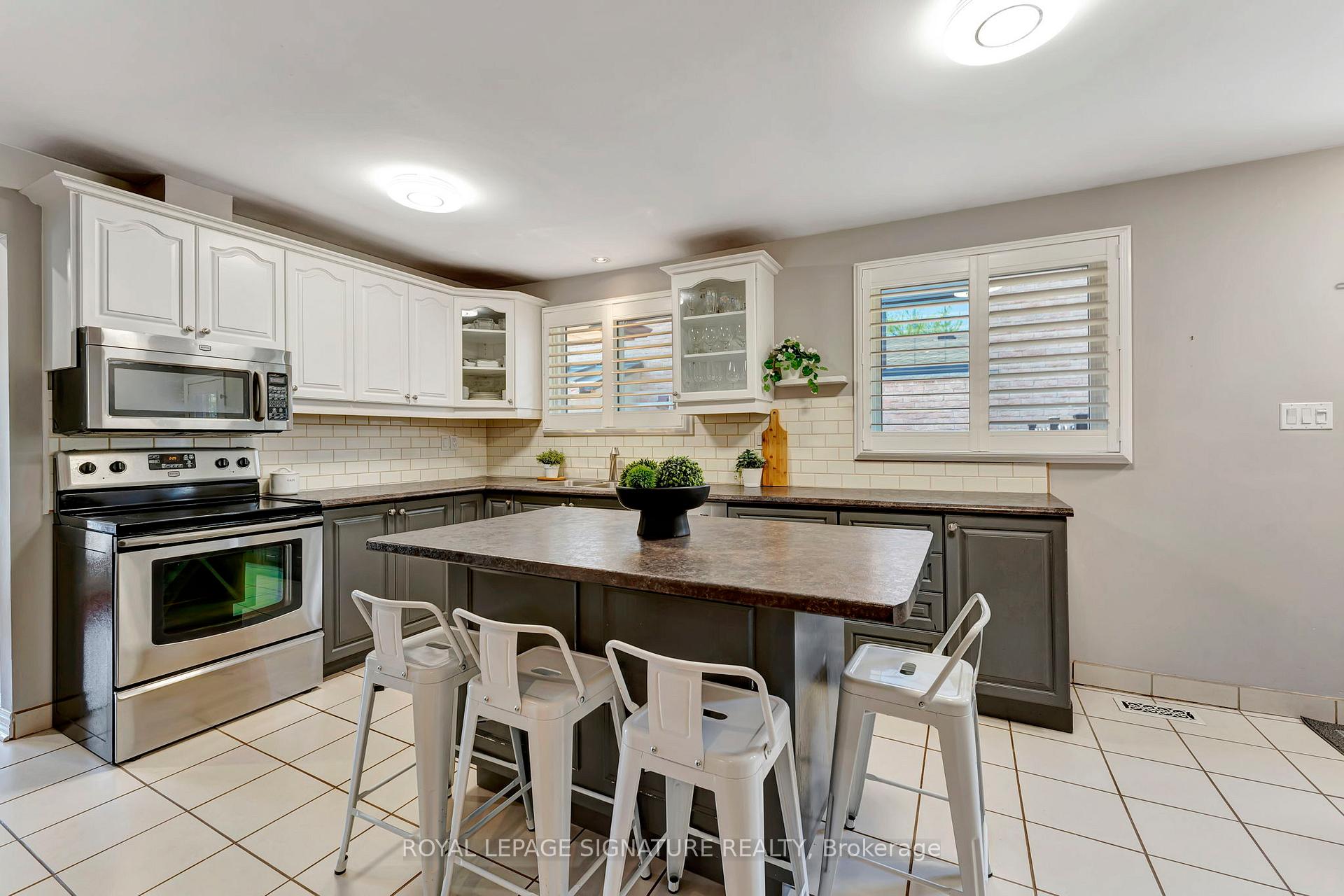 Photo 5 of 717 Coulson Avenue, Milton, Timberlea — HOMEH