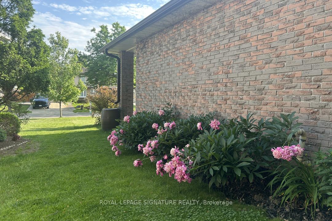 Photo 11 of 717 Coulson Avenue, Milton, Timberlea — HOMEH