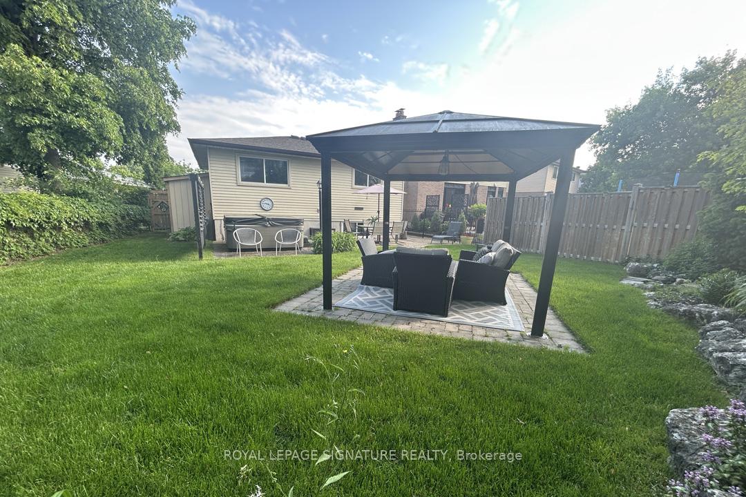 Photo 13 of 717 Coulson Avenue, Milton, Timberlea — HOMEH
