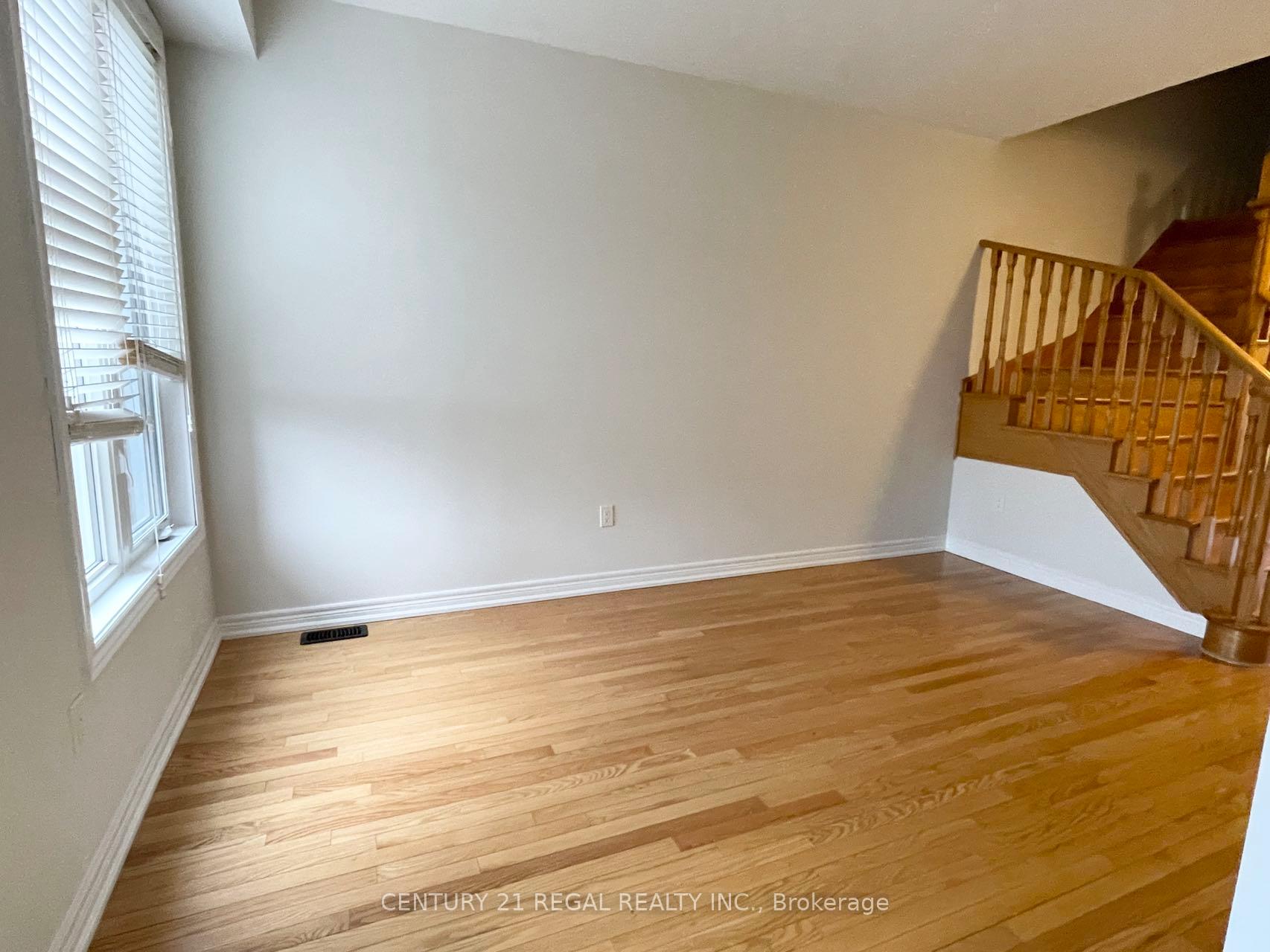 Photo 5 of 940 Castlemore Avenue, Markham, Wismer — HOMEH