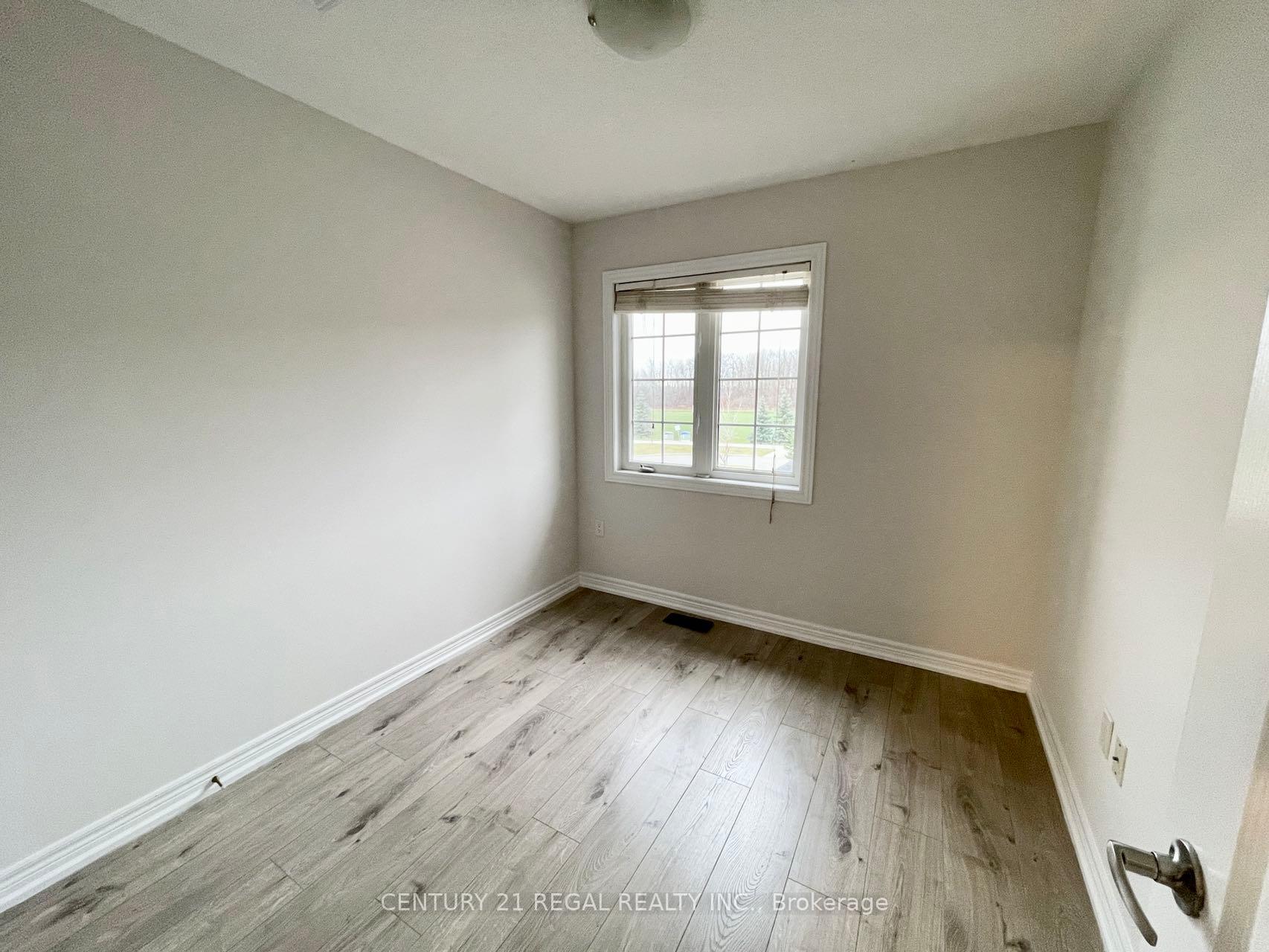 Photo 9 of 940 Castlemore Avenue, Markham, Wismer — HOMEH