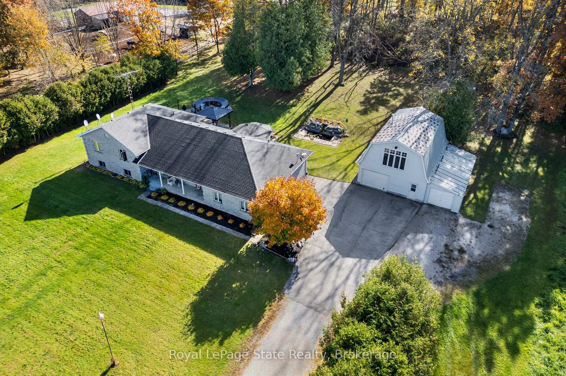 Photo 3 of 1306 St Johns Road W, Norfolk, Rural Charlotteville — HOMEH