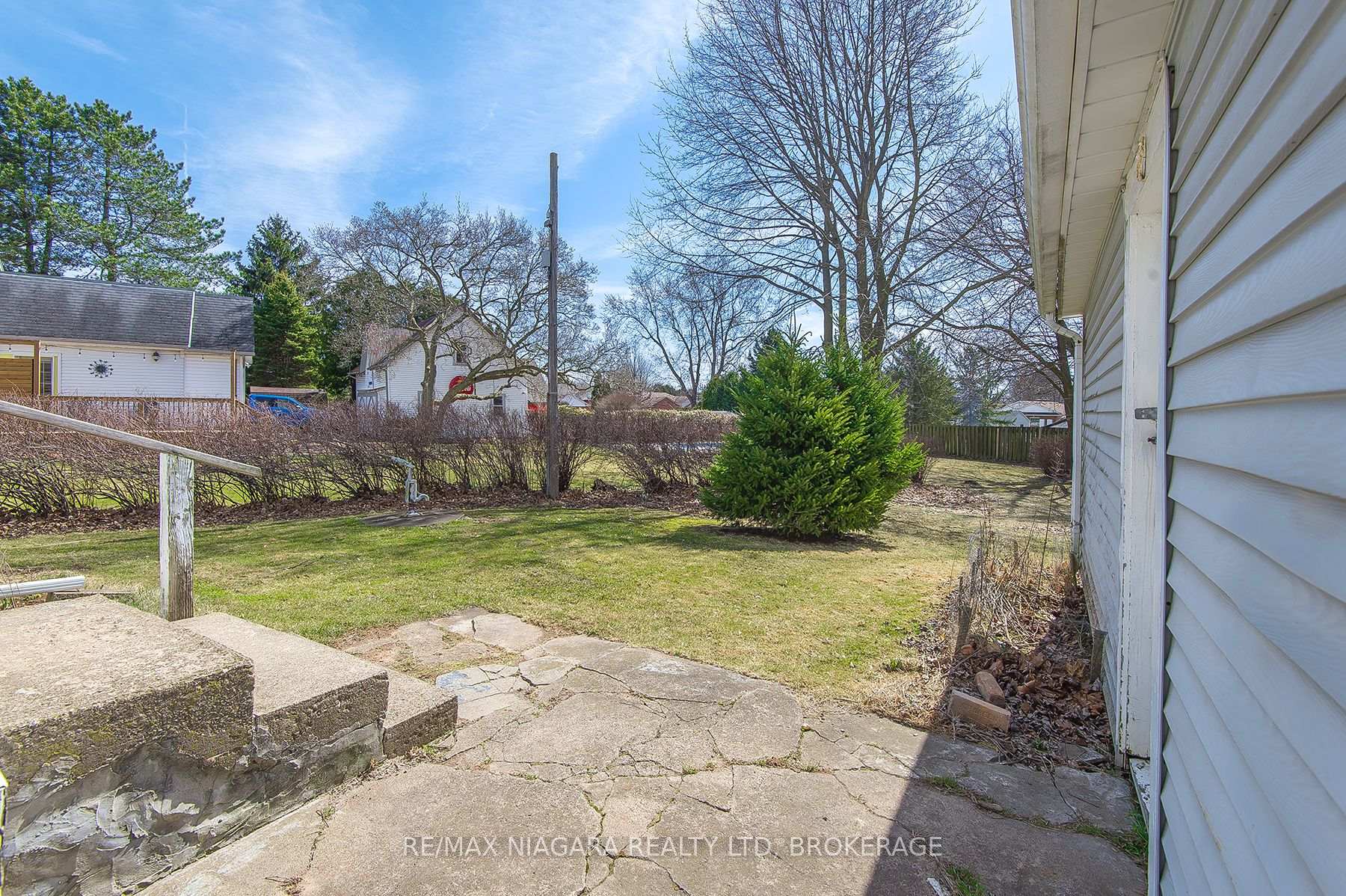 Photo 6 of 722 Canboro Road, Pelham, Fenwick — HOMEH
