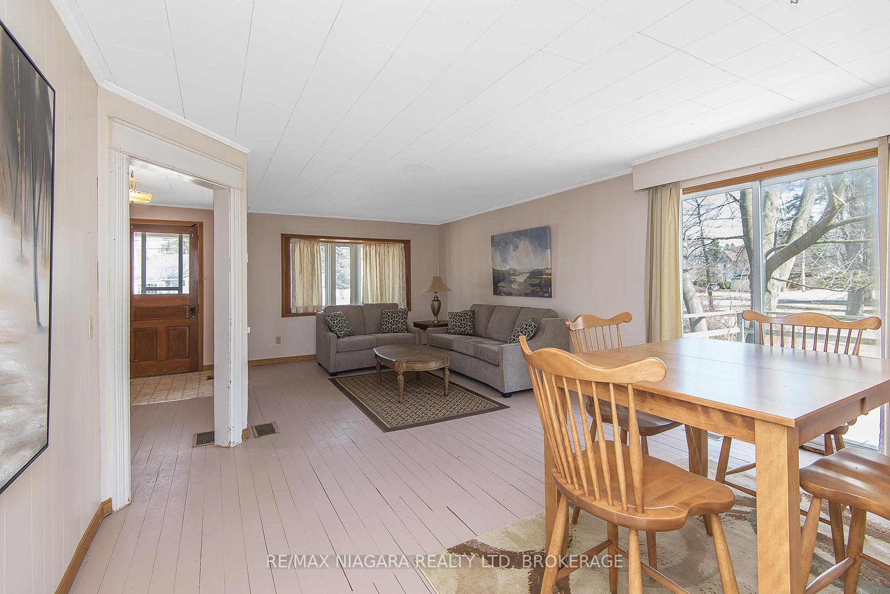 Photo 14 of 722 Canboro Road, Pelham, Fenwick — HOMEH