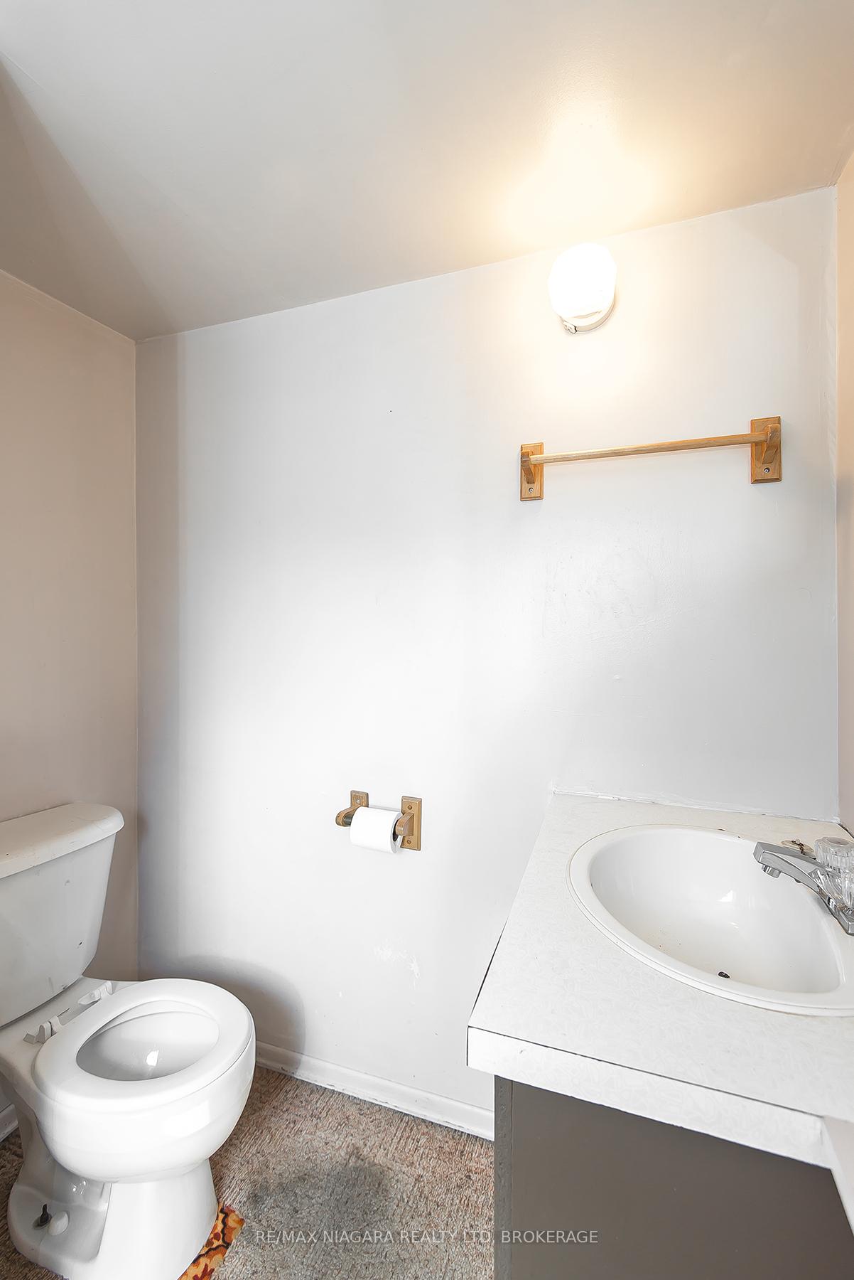 Photo 25 of 722 Canboro Road, Pelham, Fenwick — HOMEH