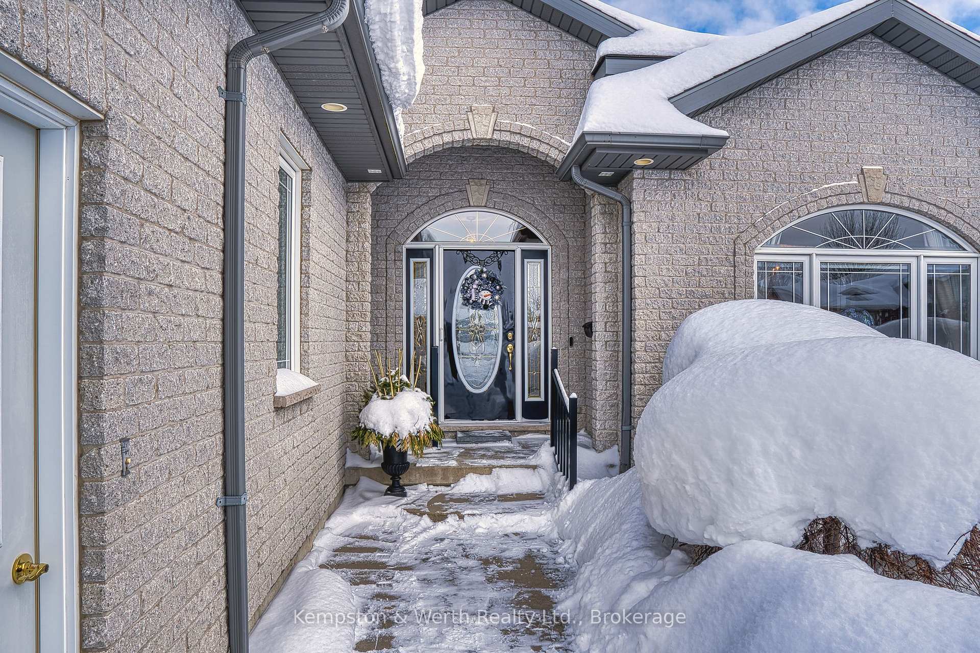 Photo 6 of 205 Donegan Street W, North Perth, Listowel — HOMEH