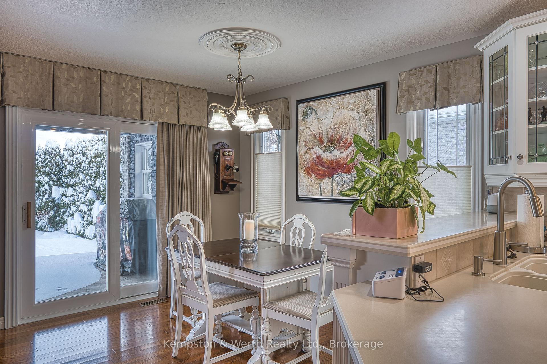 Photo 21 of 205 Donegan Street W, North Perth, Listowel — HOMEH