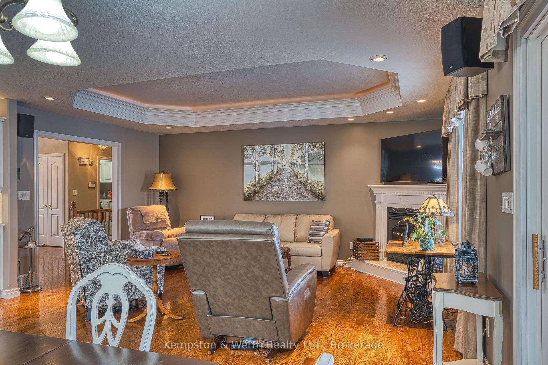 Photo 24 of 205 Donegan Street W, North Perth, Listowel — HOMEH
