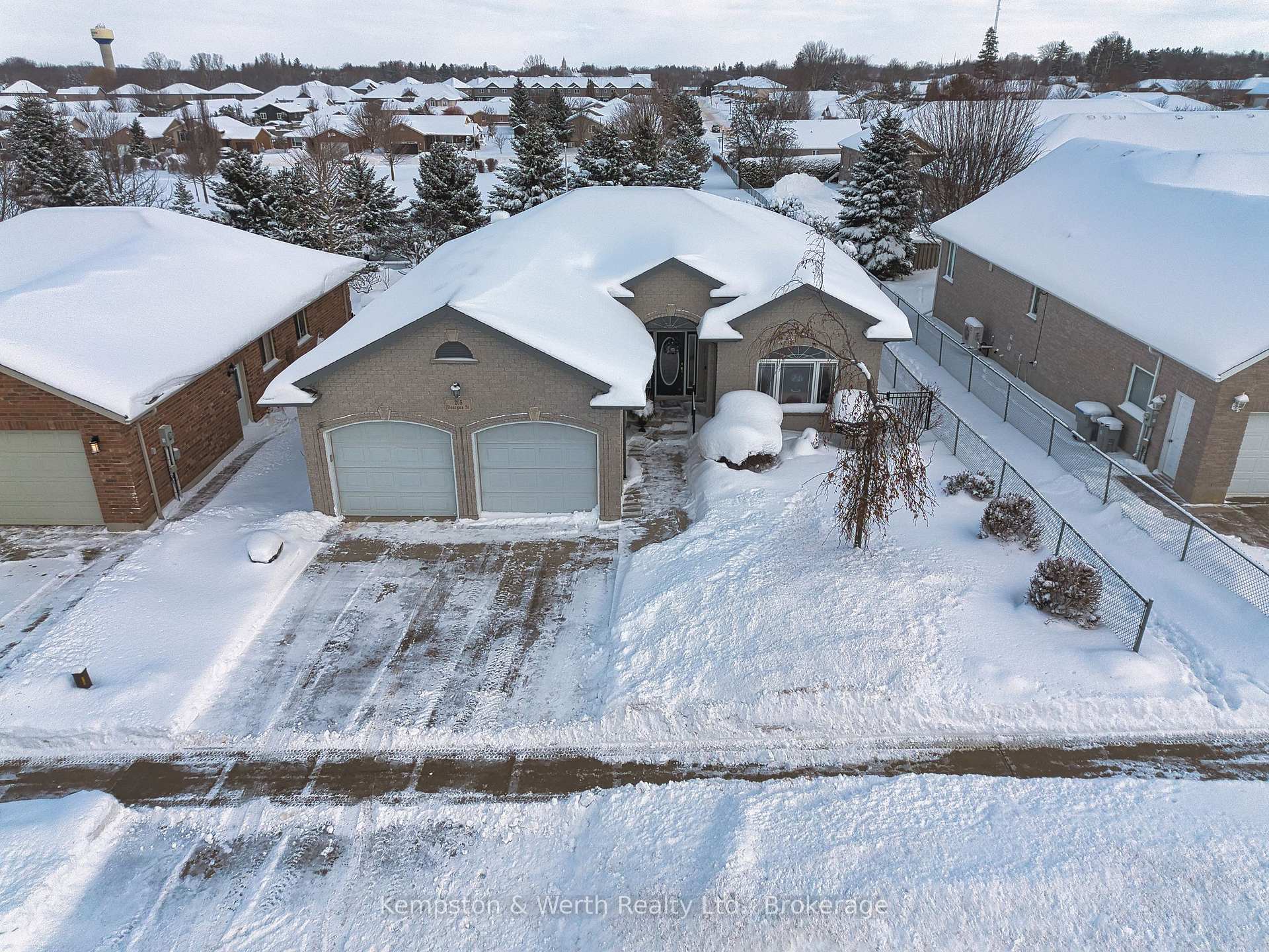 Photo 33 of 205 Donegan Street W, North Perth, Listowel — HOMEH