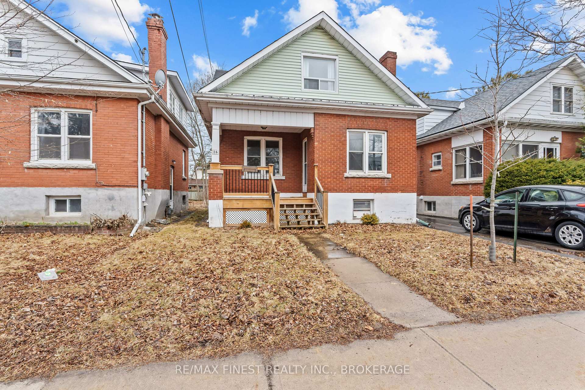 Photo 2 of 16 Toronto Street, Kingston, Central City East — HOMEH