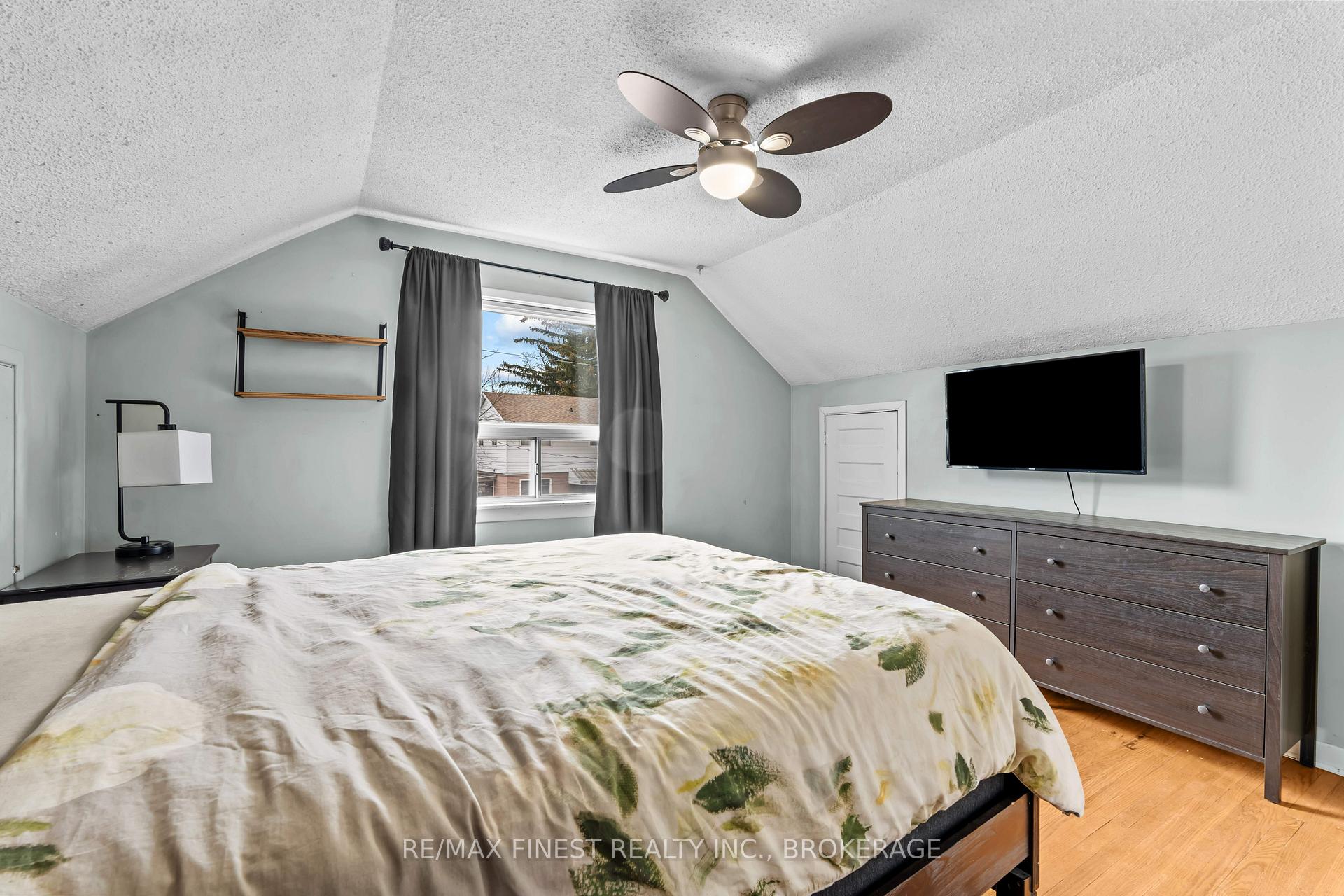Photo 20 of 16 Toronto Street, Kingston, Central City East — HOMEH