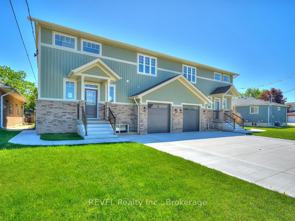 Front of Unit Upper Unit, 4650 Belfast Avenue