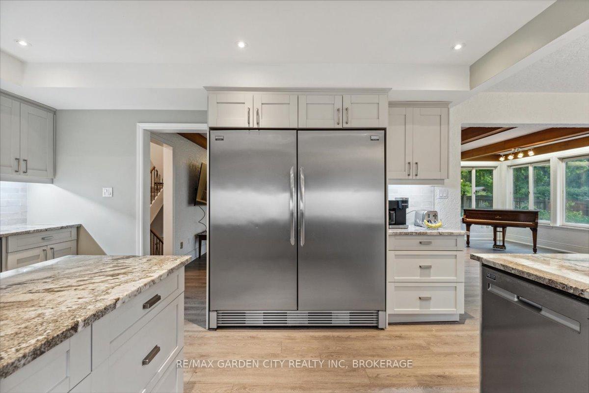 Photo 20 of 10 Oak Lane, Pelham, Fonthill — HOMEH