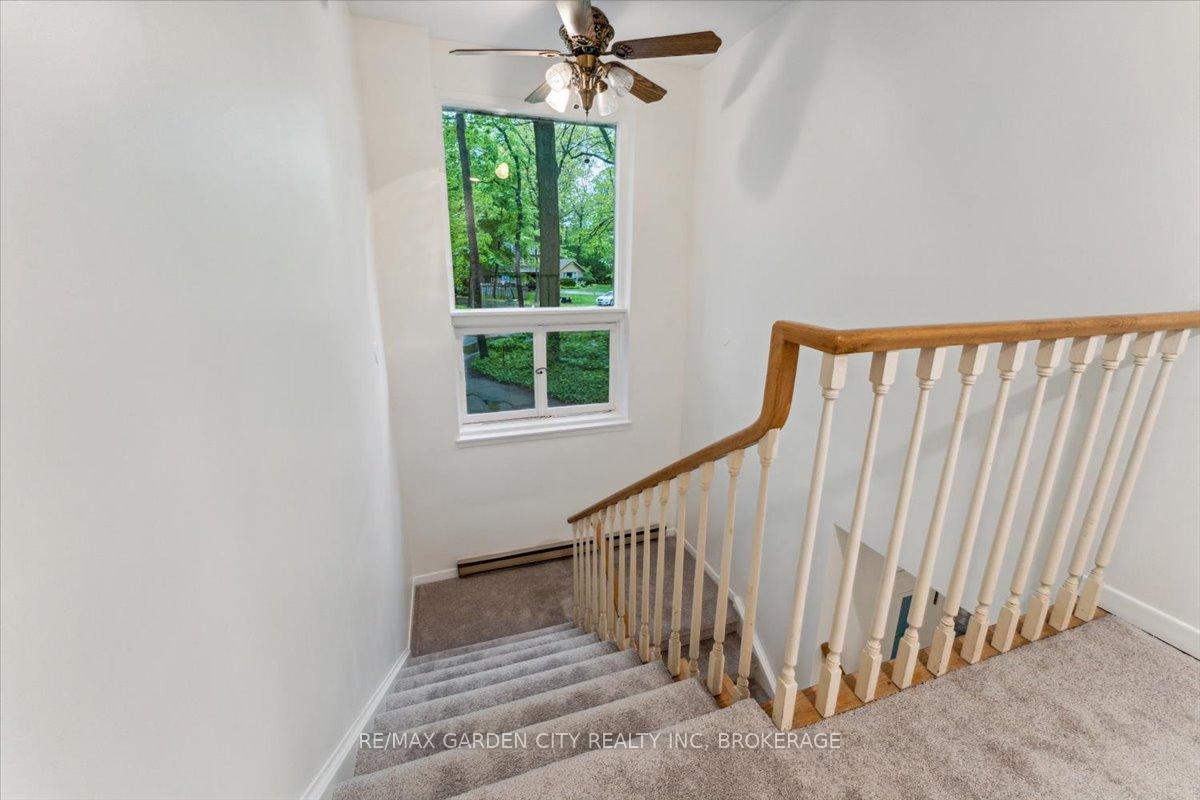 Photo 28 of 10 Oak Lane, Pelham, Fonthill — HOMEH