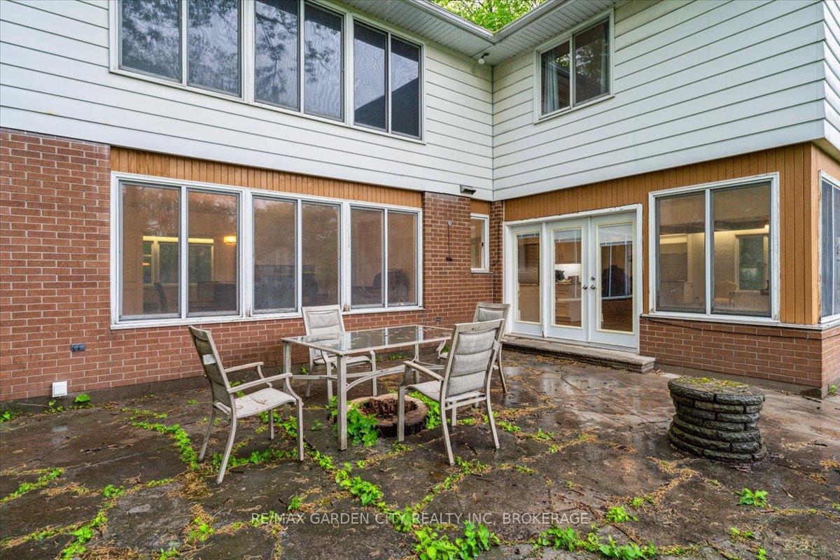 Photo 44 of 10 Oak Lane, Pelham, Fonthill — HOMEH