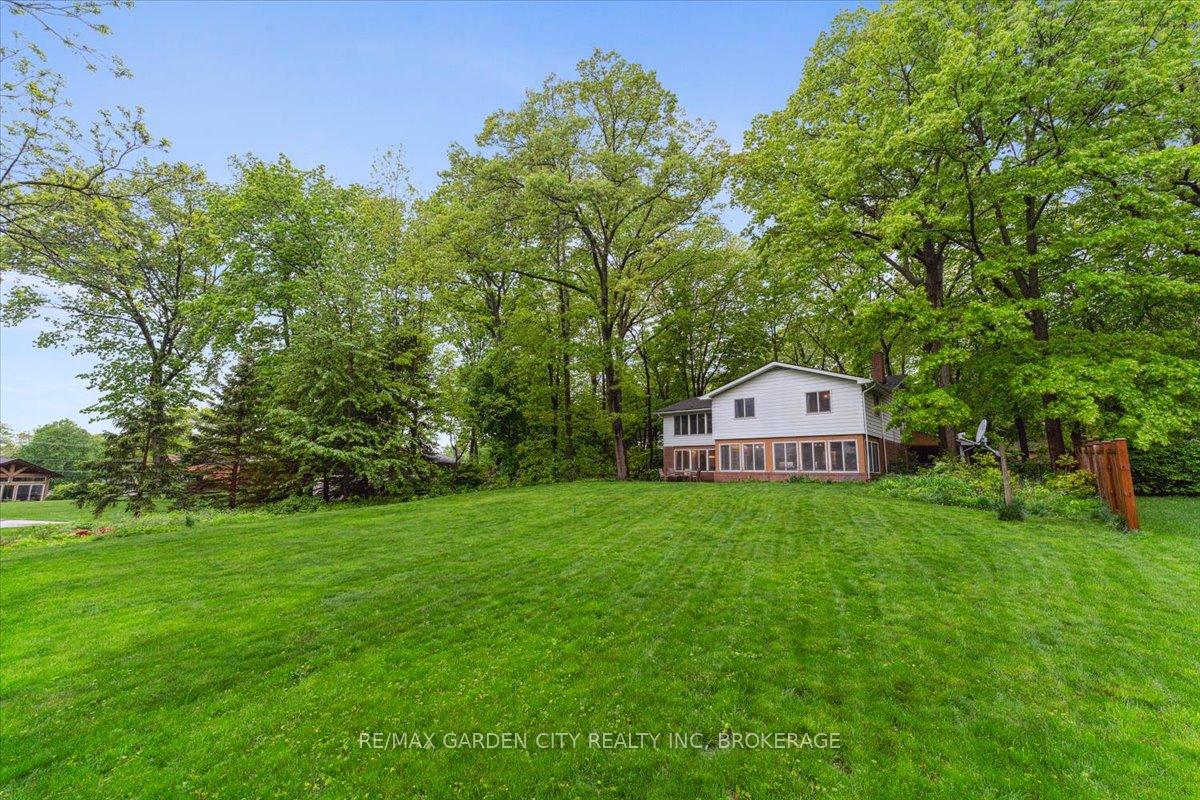 Photo 46 of 10 Oak Lane, Pelham, Fonthill — HOMEH