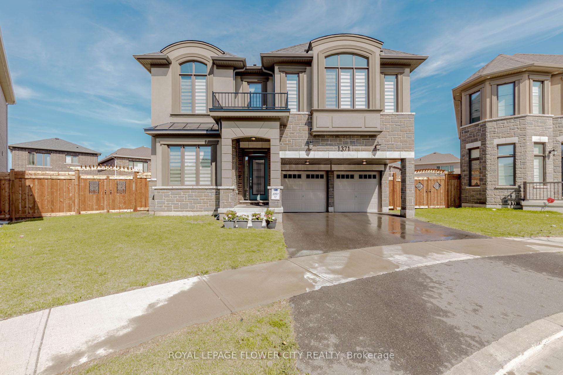 Photo 35 of 1371 Lobelia Crescent, Milton, Walker — HOMEH
