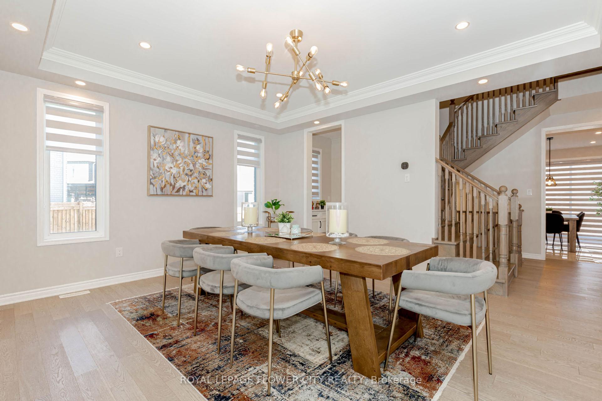 Photo 9 of 1371 Lobelia Crescent, Milton, Walker — HOMEH
