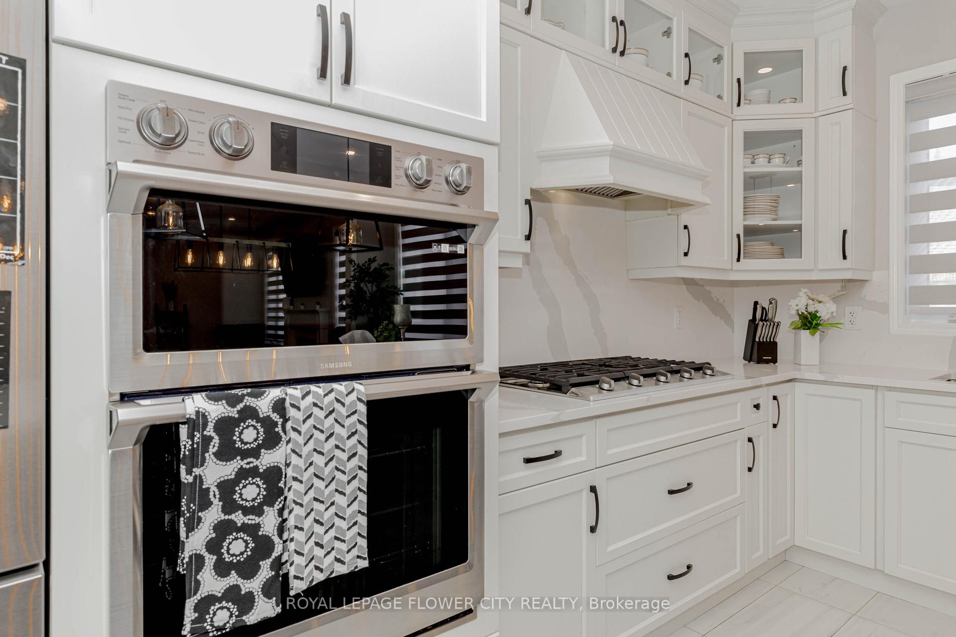 Photo 30 of 1371 Lobelia Crescent, Milton, Walker — HOMEH