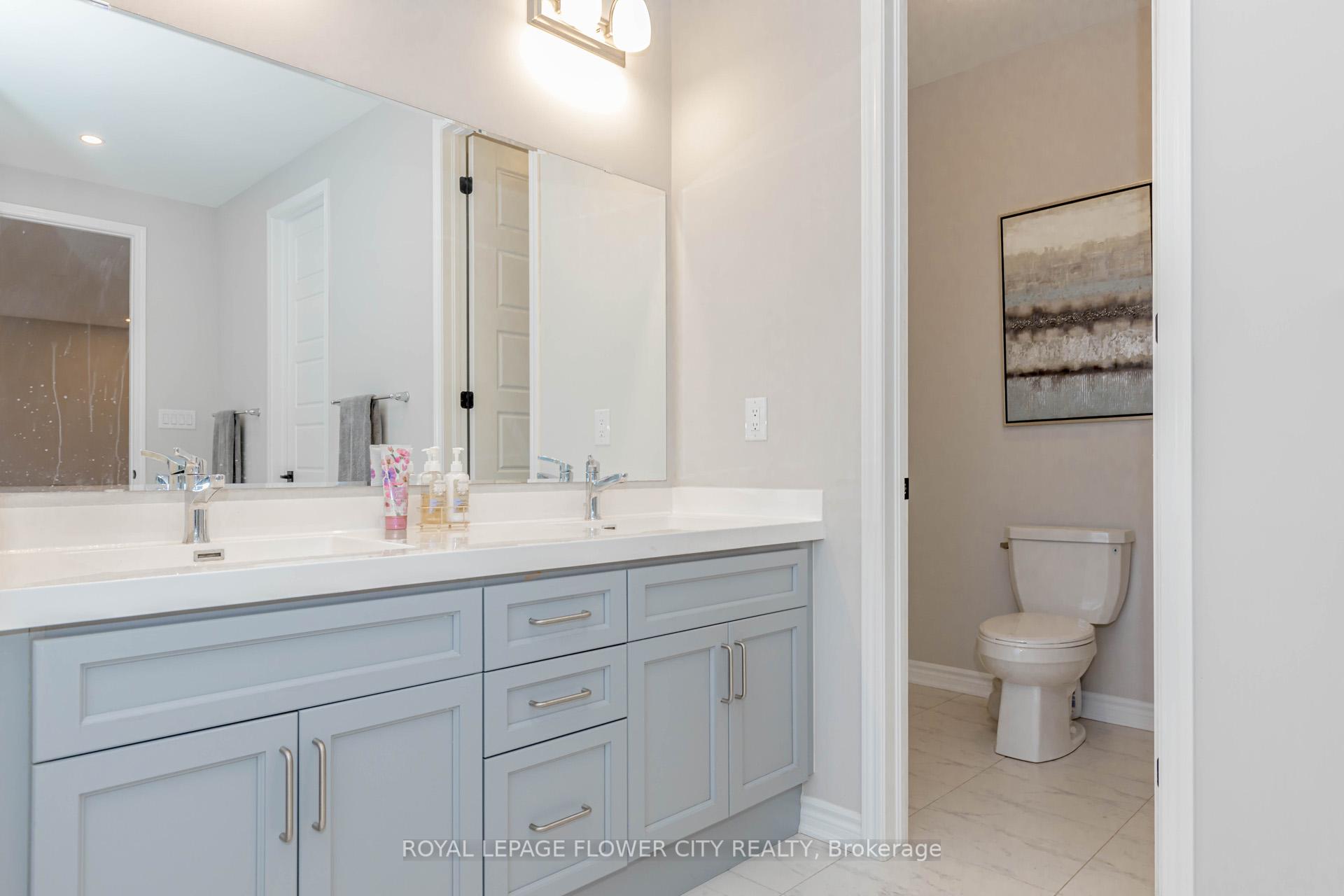 Photo 32 of 1371 Lobelia Crescent, Milton, Walker — HOMEH