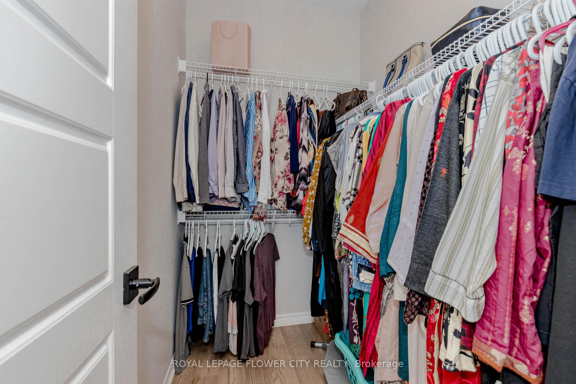 Photo 22 of 1371 Lobelia Crescent, Milton, Walker — HOMEH