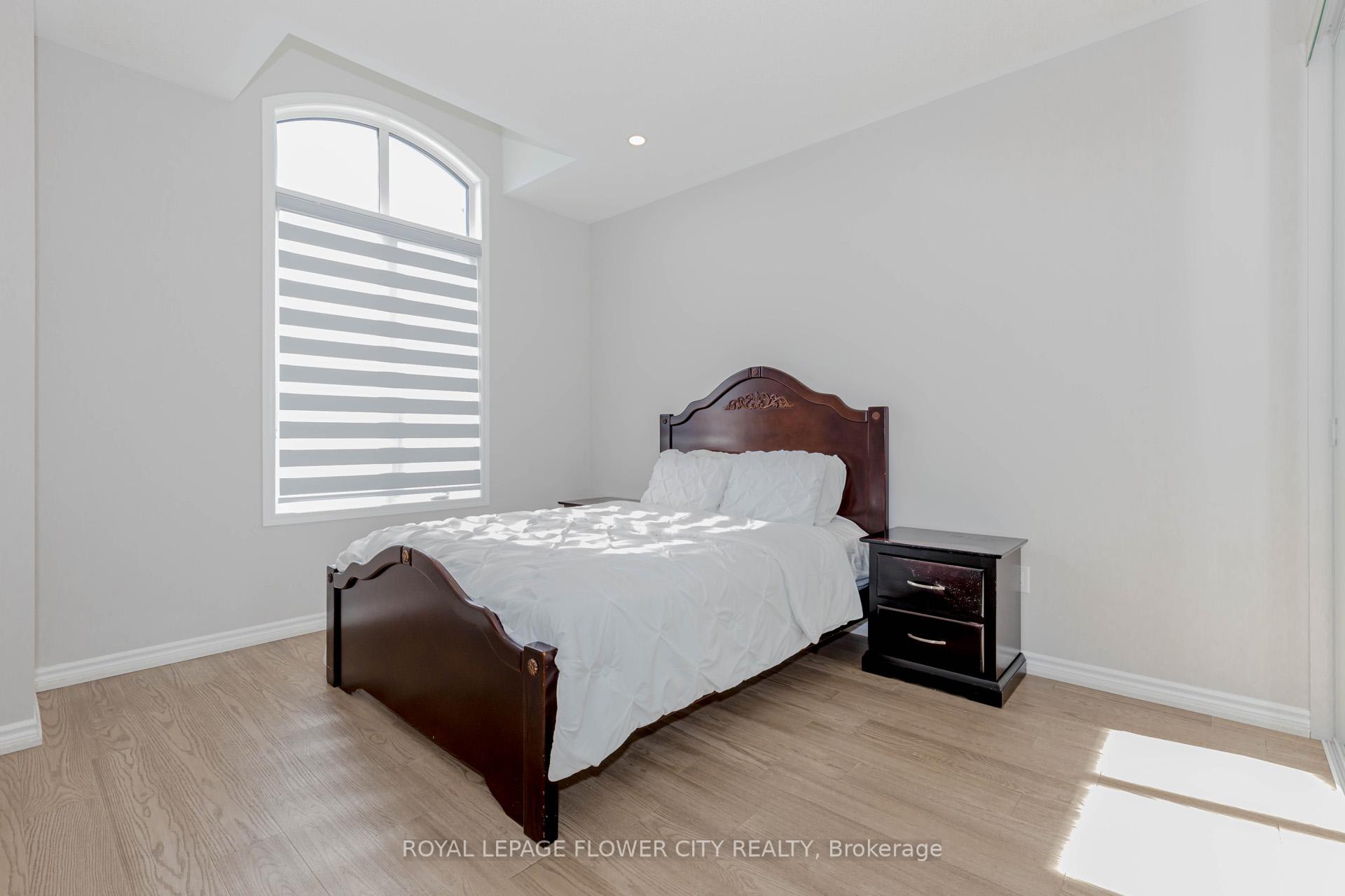 Photo 20 of 1371 Lobelia Crescent, Milton, Walker — HOMEH