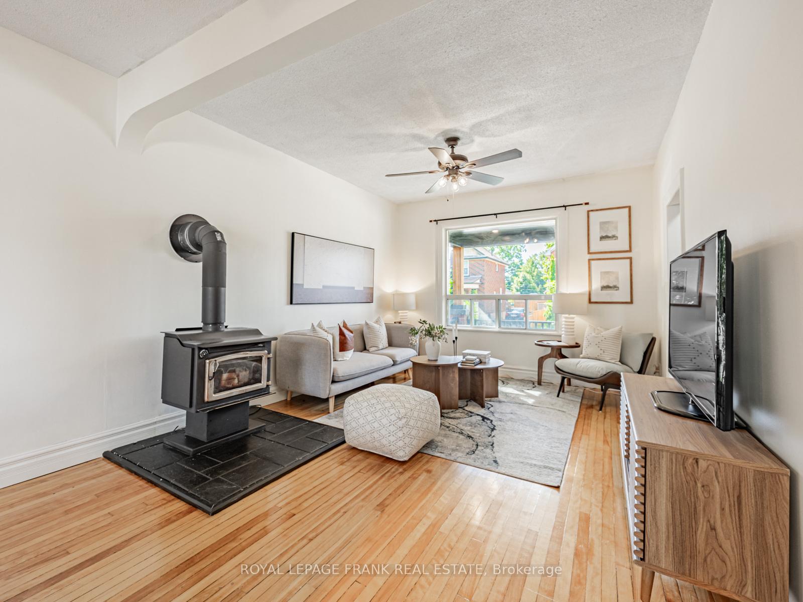 Photo 4 of 330 Arthur Street, Oshawa, Central — HOMEH