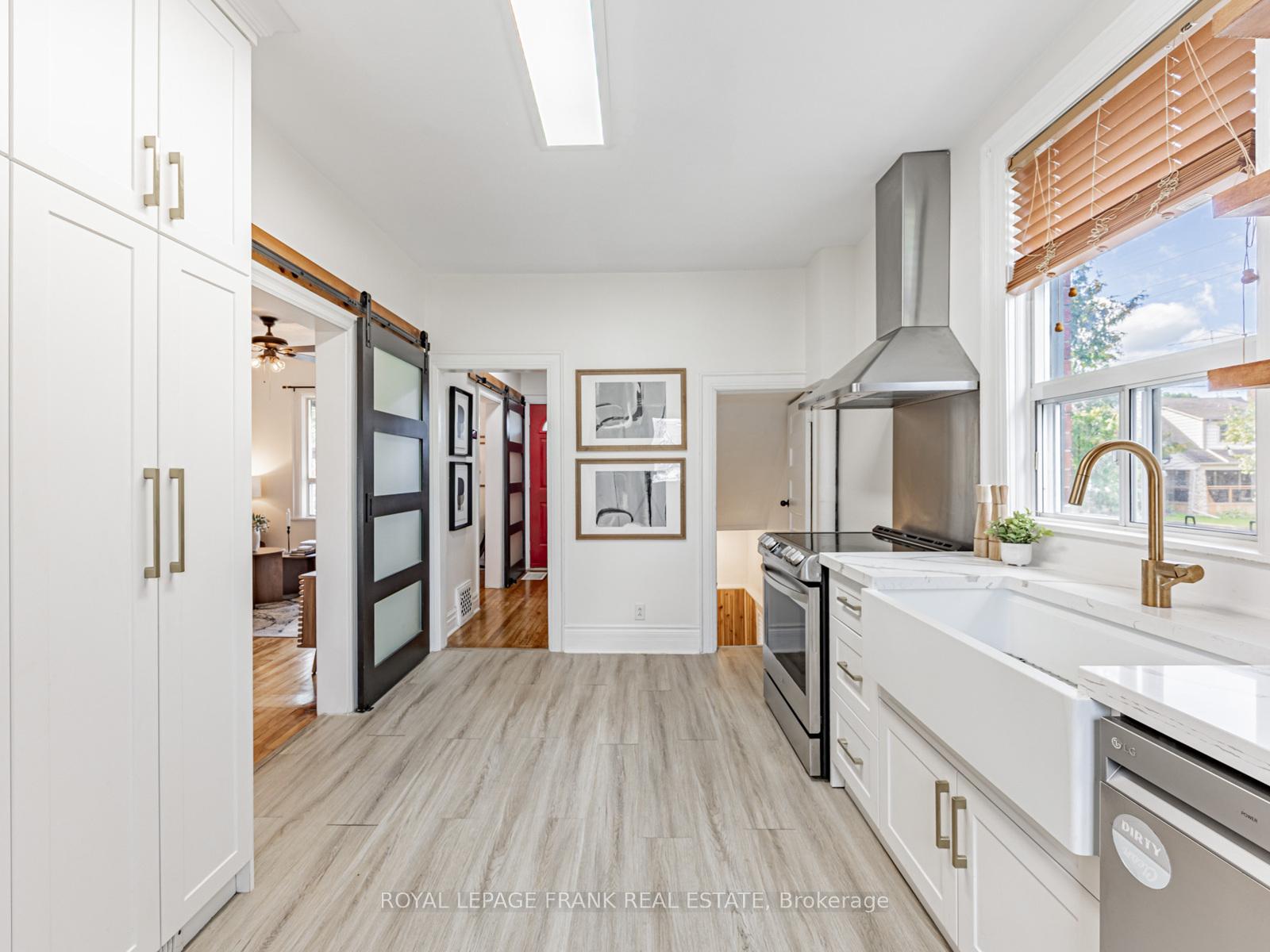 Photo 7 of 330 Arthur Street, Oshawa, Central — HOMEH