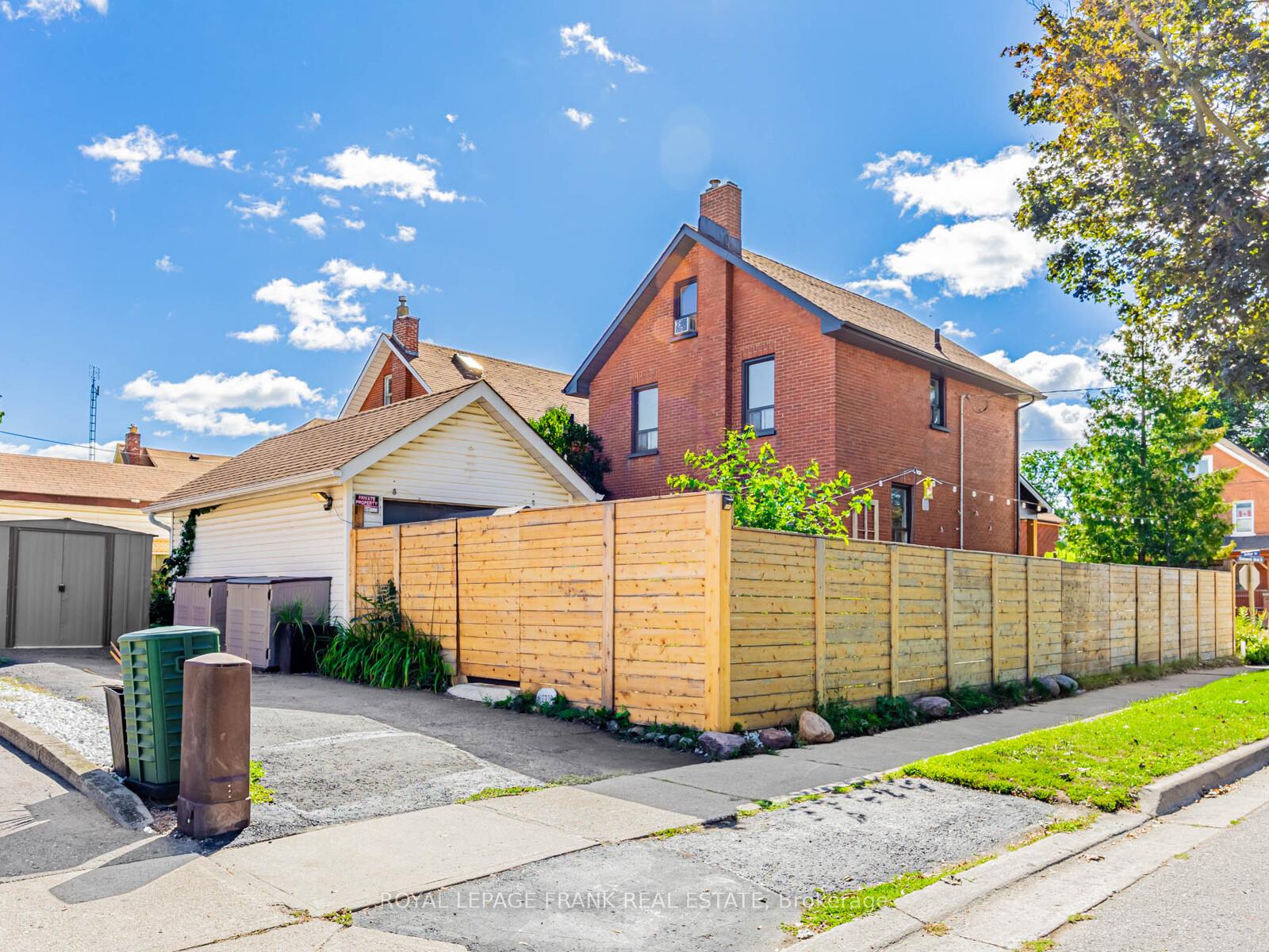 Photo 24 of 330 Arthur Street, Oshawa, Central — HOMEH