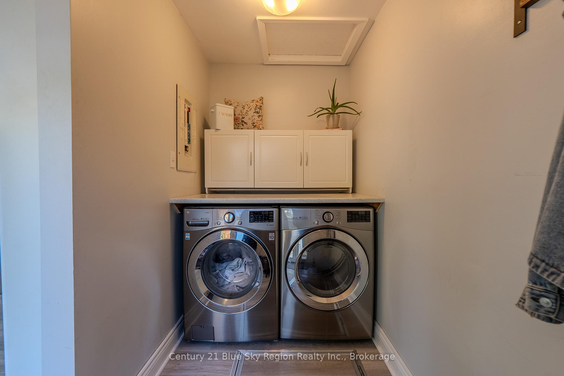 Photo 14 of 13 Prince Edward Drive, North Bay, Ferris — HOMEH