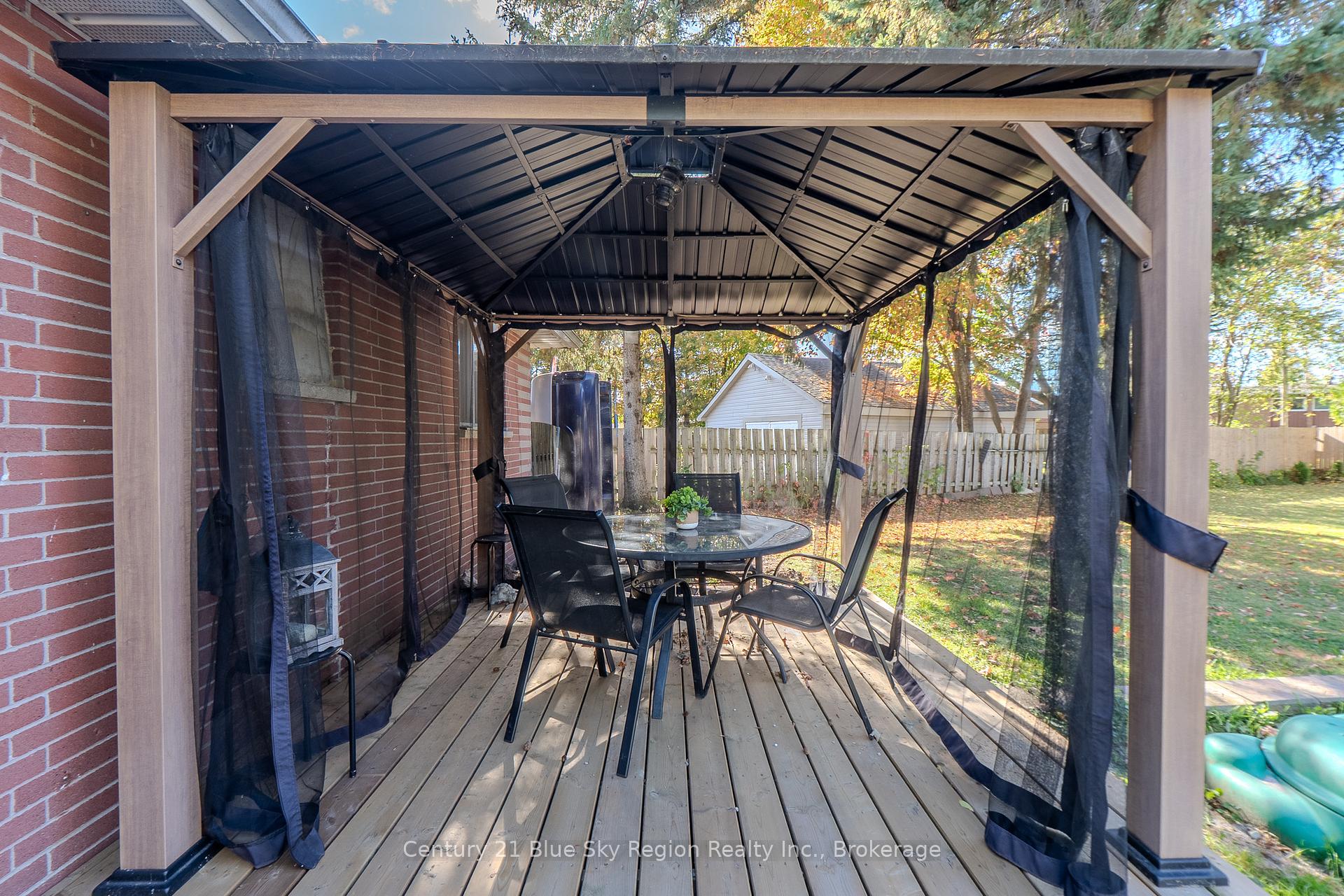 Photo 24 of 13 Prince Edward Drive, North Bay, Ferris — HOMEH