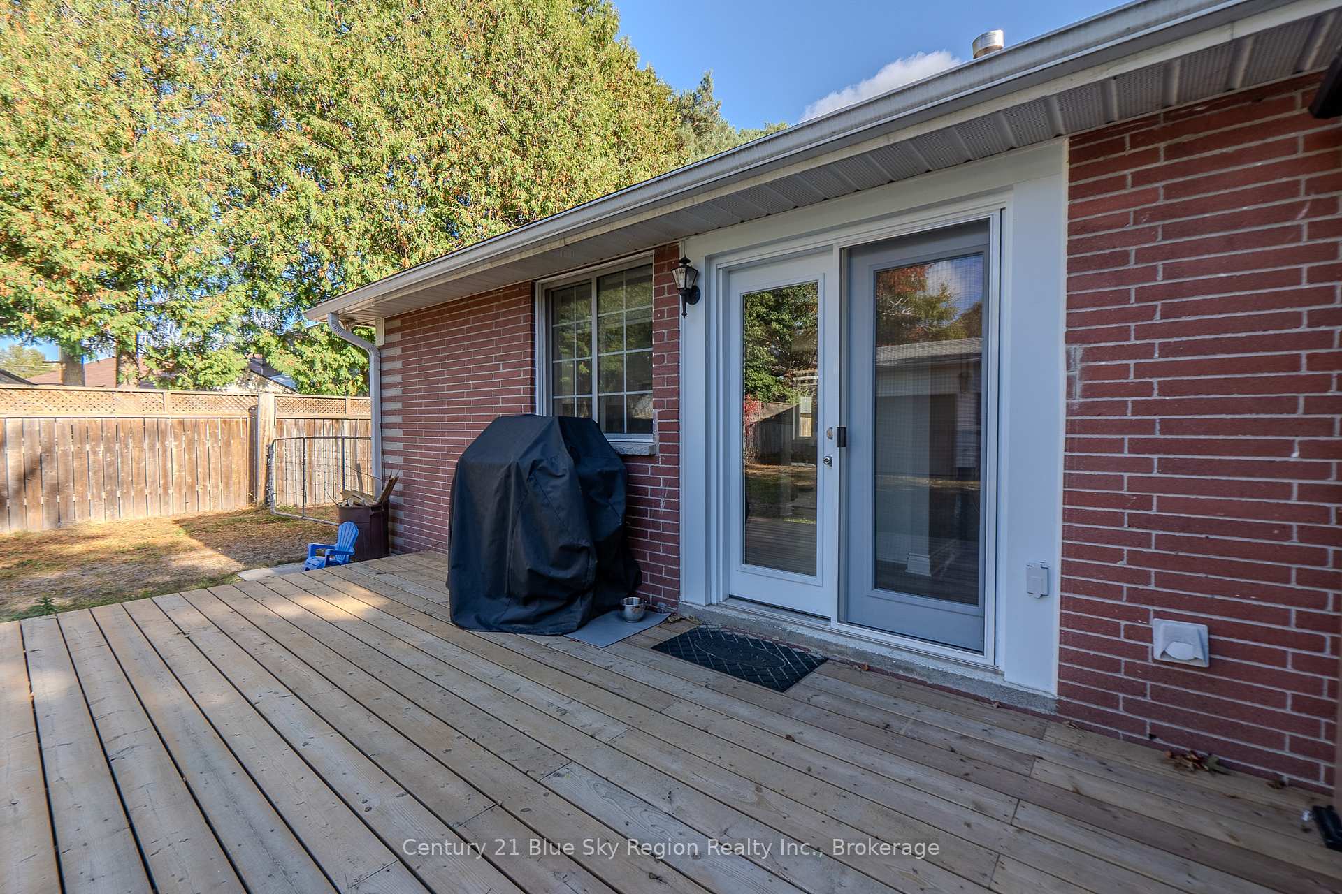 Photo 25 of 13 Prince Edward Drive, North Bay, Ferris — HOMEH