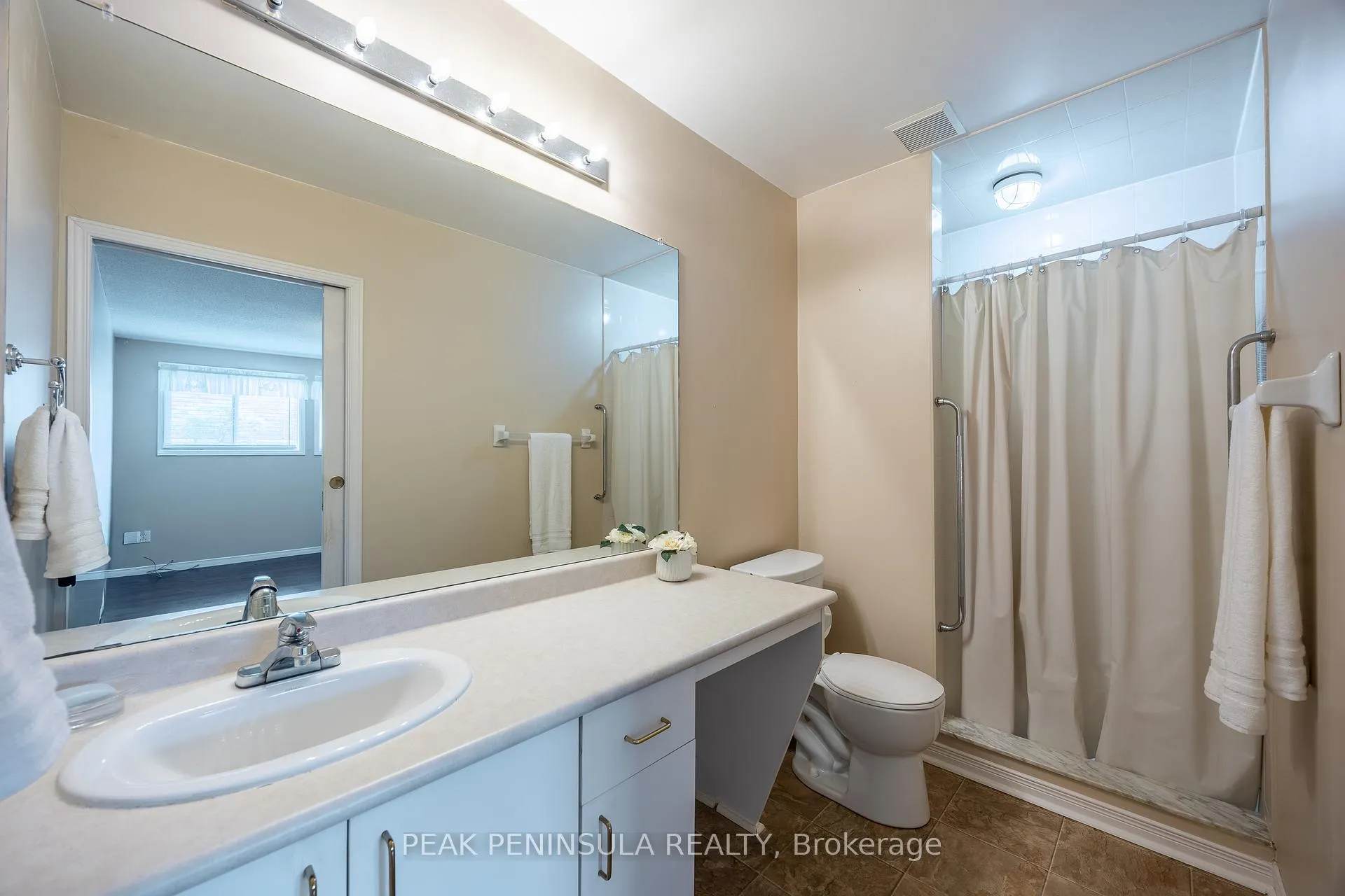Photo 20 of 4 Walsingham Drive, Norfolk, Port Rowan — HOMEH