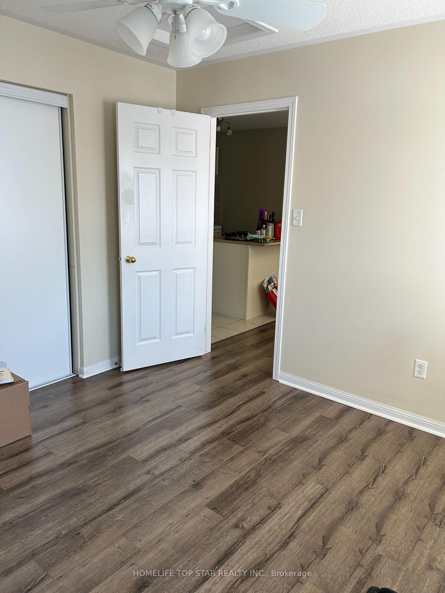 Photo 5 of Unit Coach H, 20 Bittersweet Street, Markham, Cornell — HOMEH