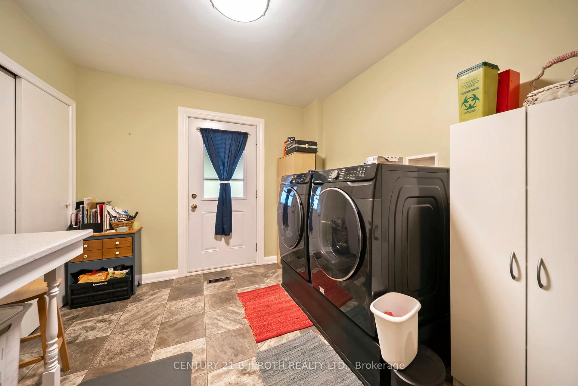 Photo 12 of 392 Bayview Parkway, Orillia — HOMEH