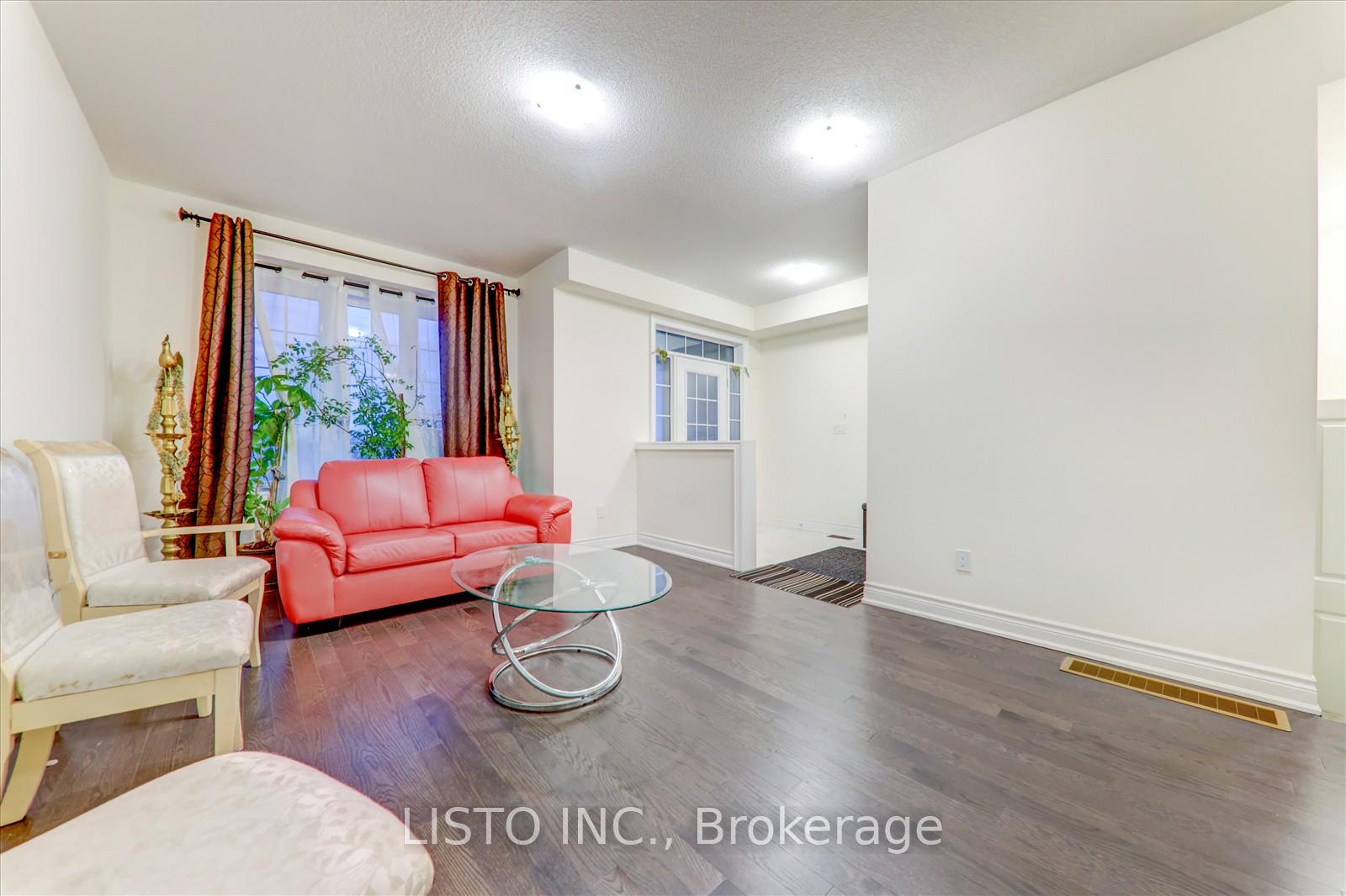 Photo 7 of 265 Kirkham Drive, Markham, Cedarwood — HOMEH