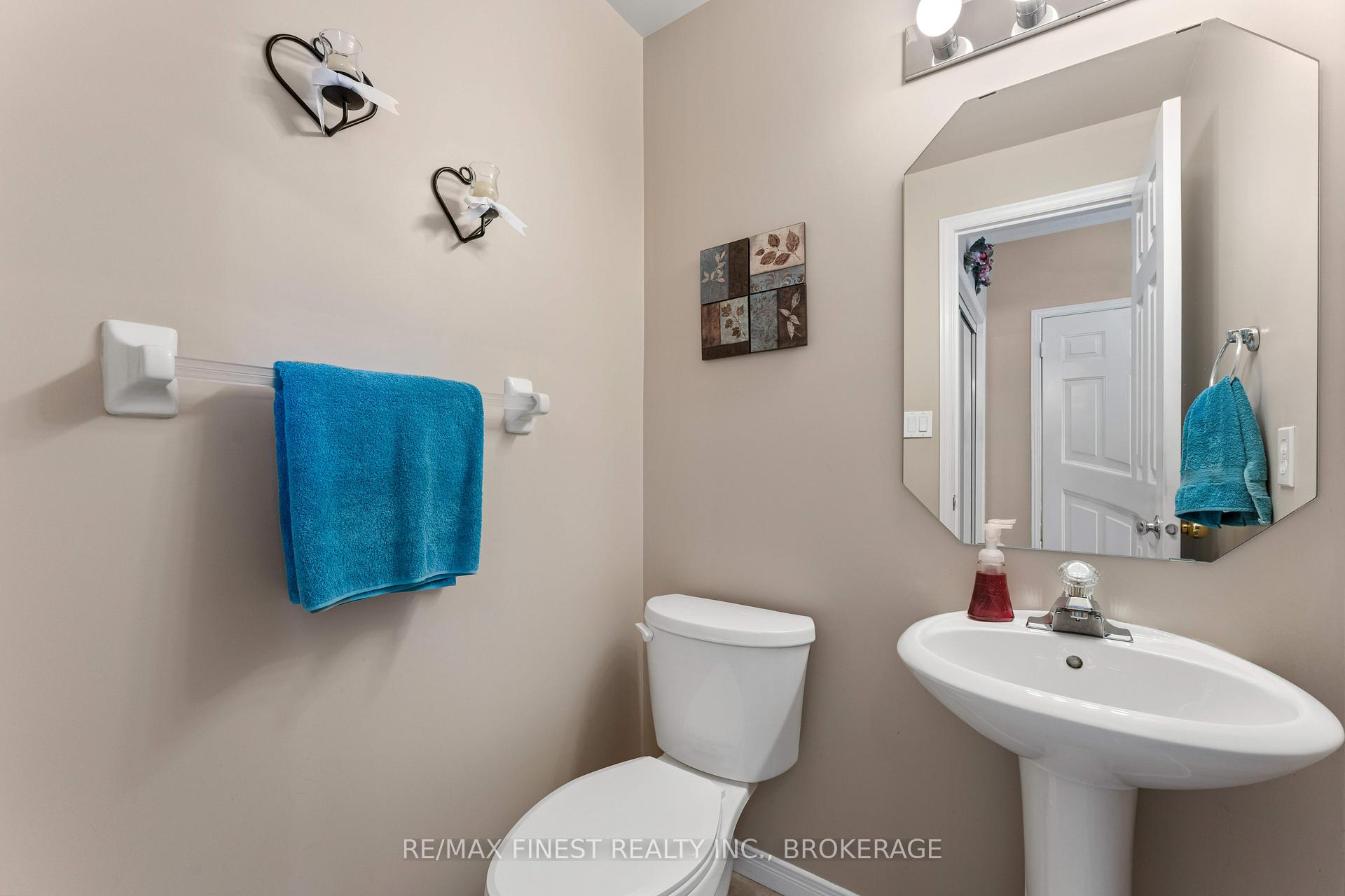 Photo 6 of 230 Ellesmeer Avenue, Kingston, City Northwest — HOMEH